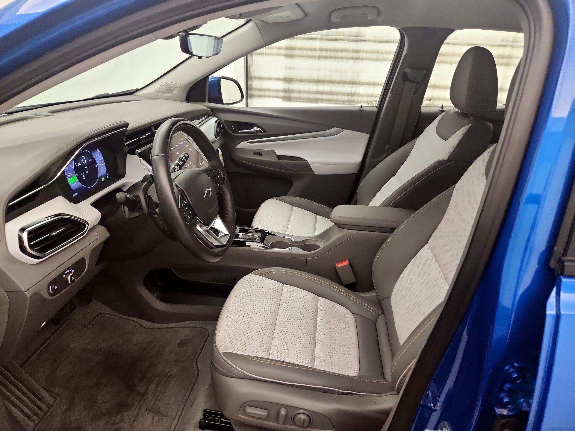 Thumbnail: 2023 Chevrolet Bolt EUV - 11