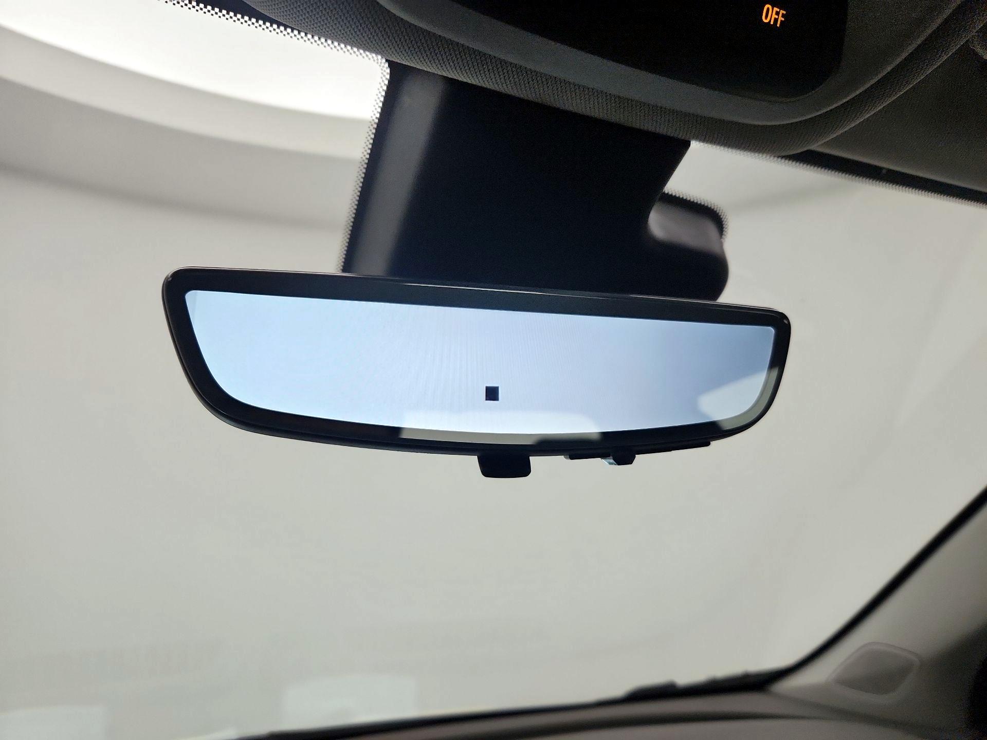 Thumbnail: 2023 Chevrolet Bolt EUV - 14