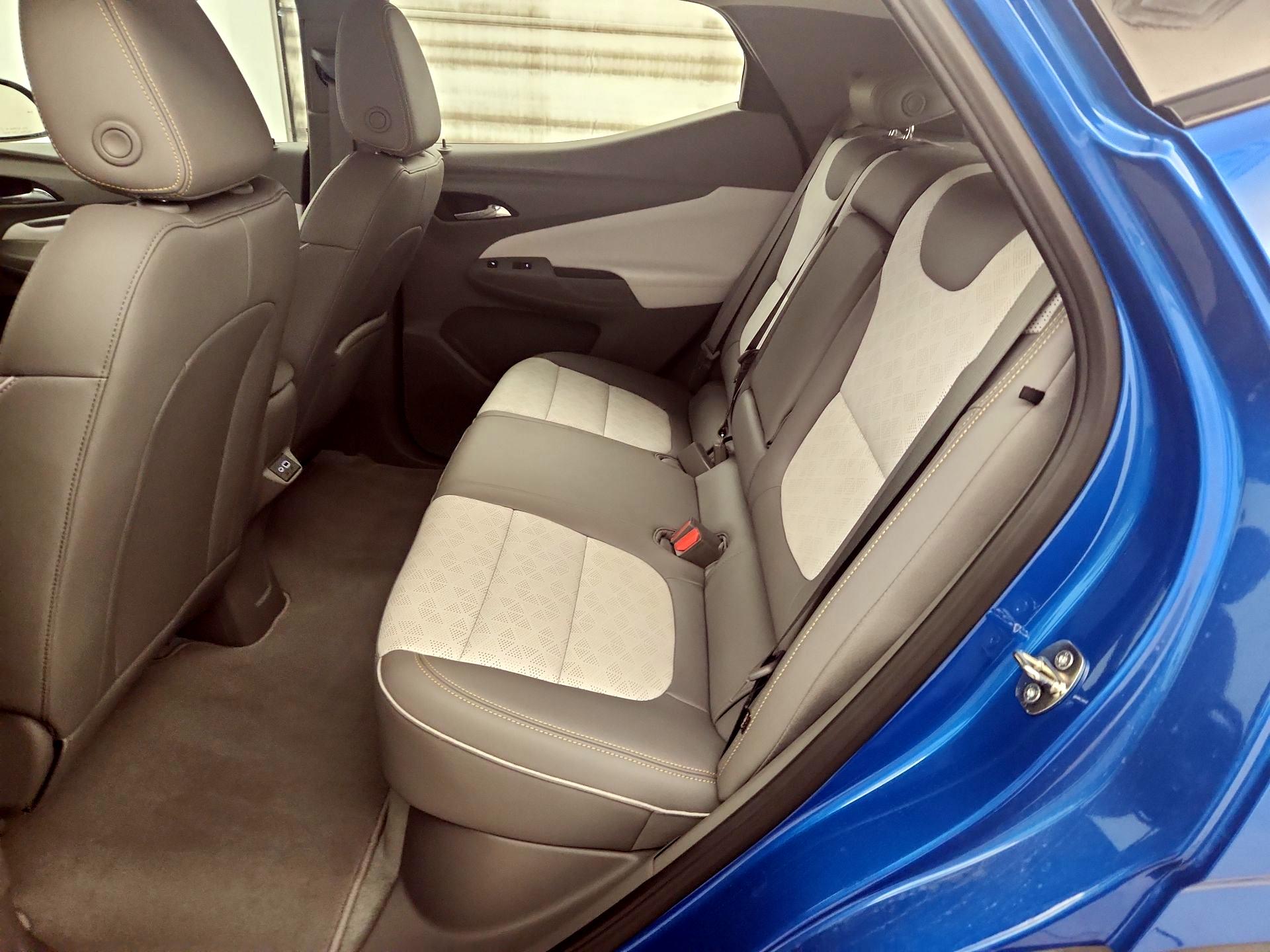 Thumbnail: 2023 Chevrolet Bolt EUV - 18