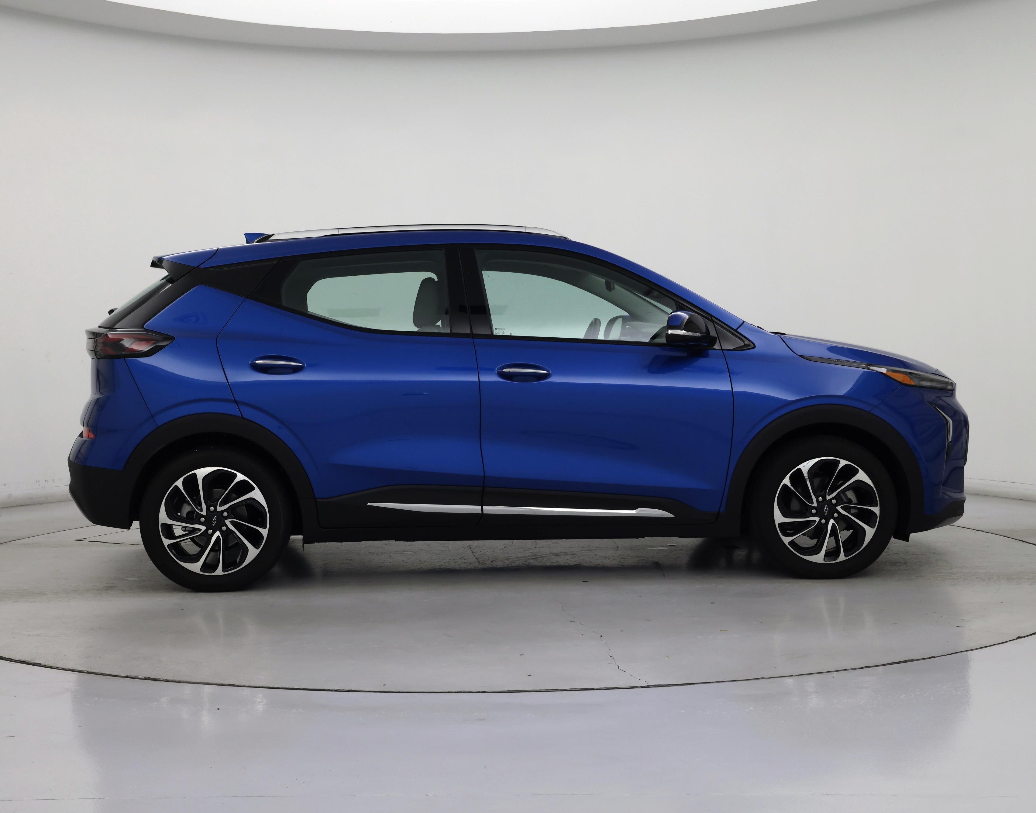 Thumbnail: 2023 Chevrolet Bolt EUV - 7