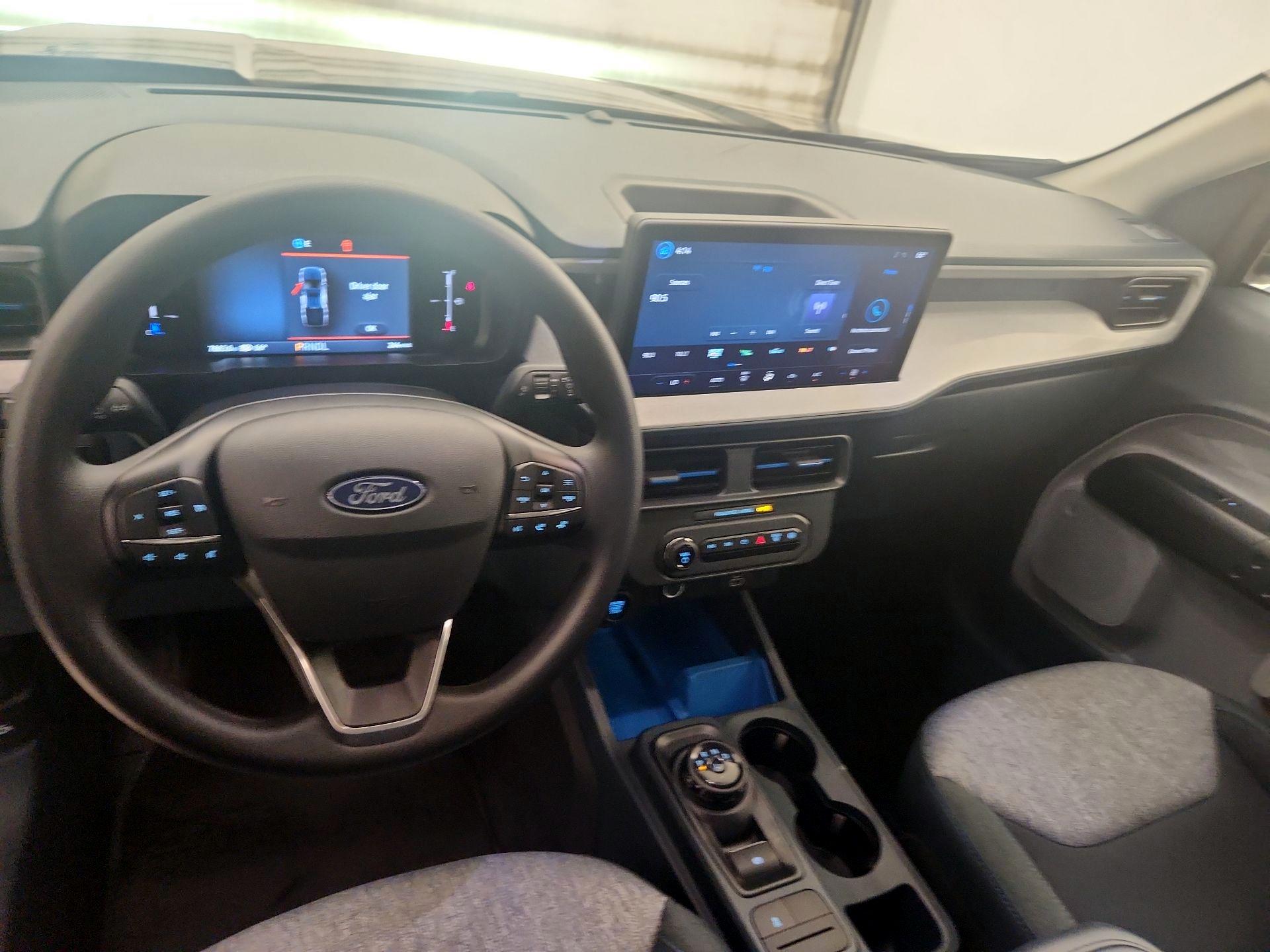 Thumbnail: 2025 Ford Maverick - 9