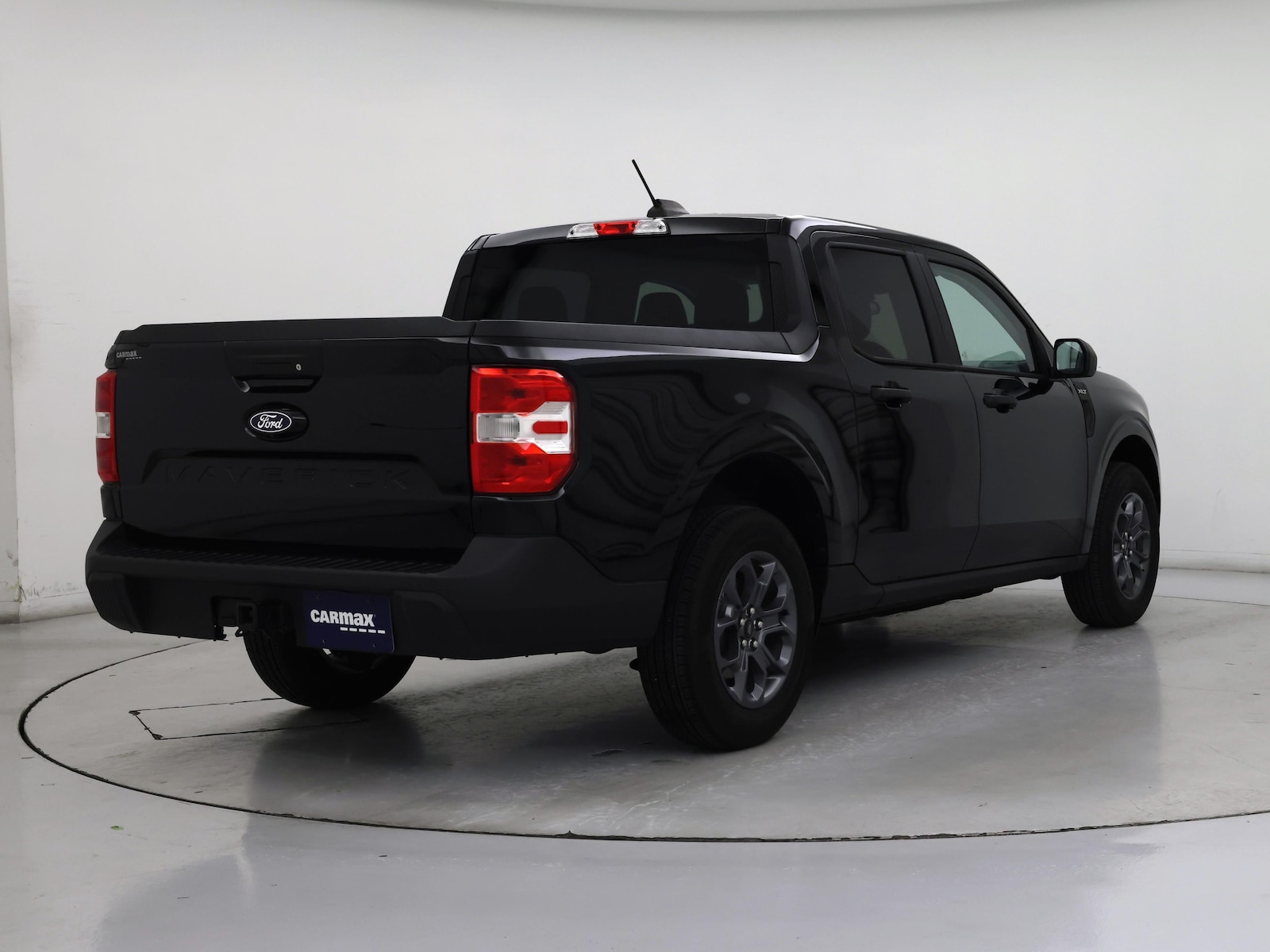 2025 Ford Maverick XLT - Photo 9