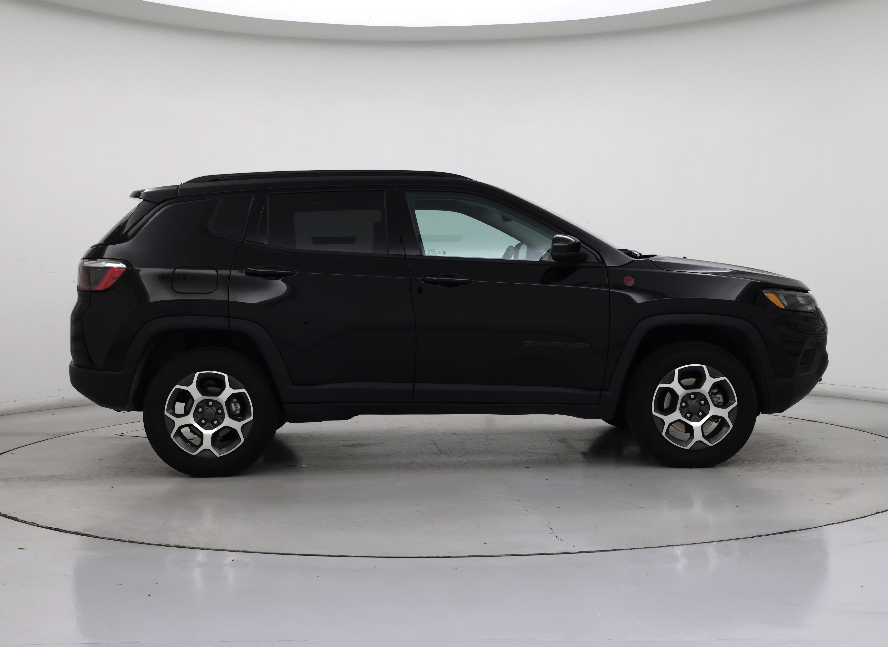 Thumbnail: 2022 Jeep Compass - 7