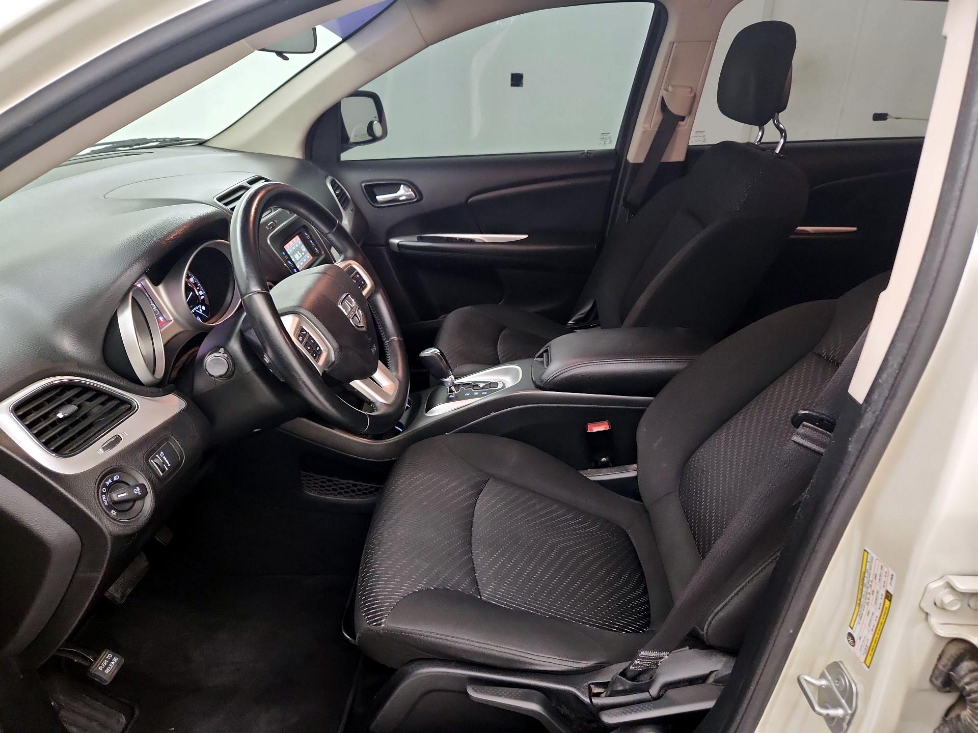 Thumbnail: 2018 Dodge Journey - 11