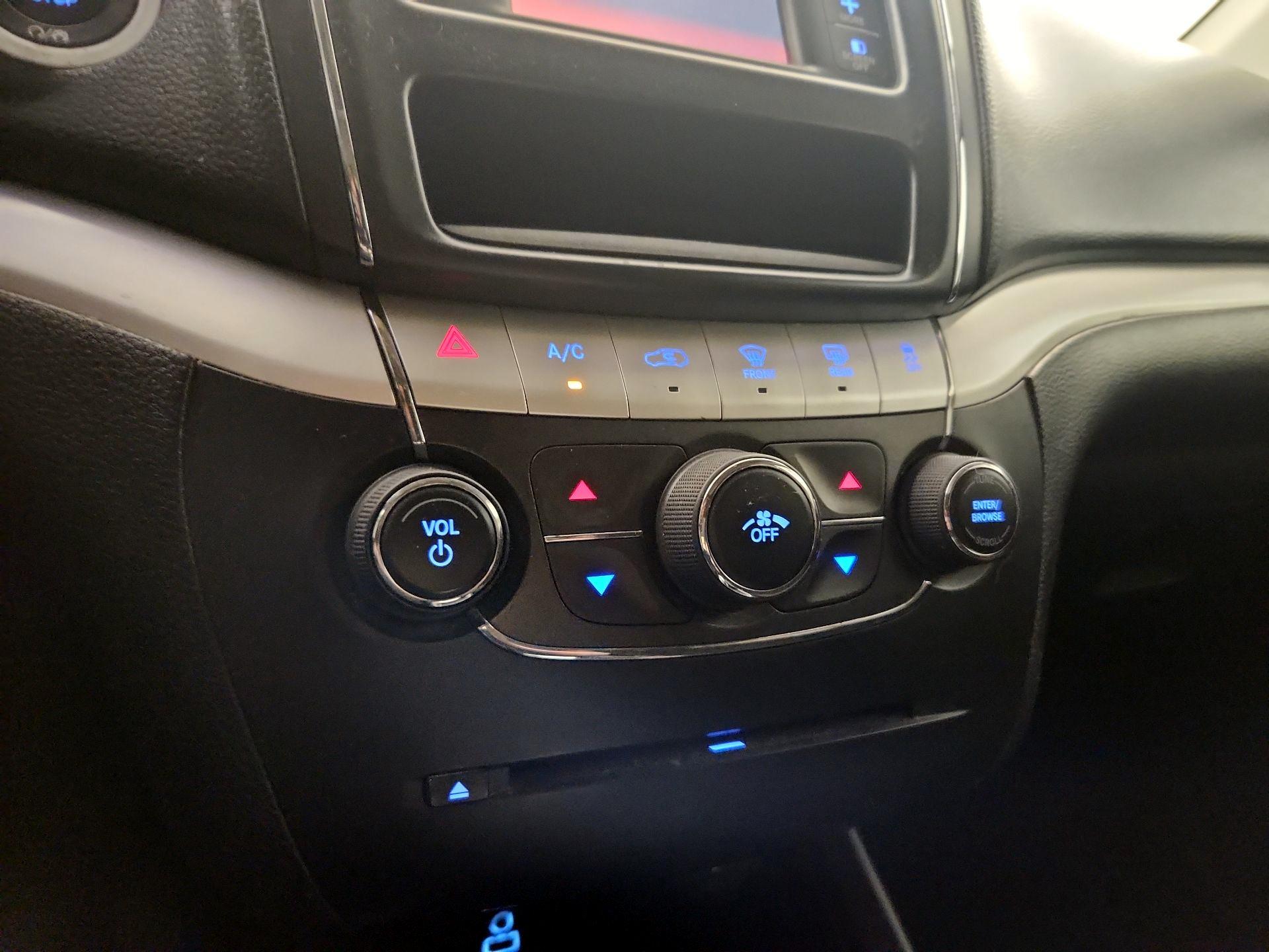 Thumbnail: 2018 Dodge Journey - 15