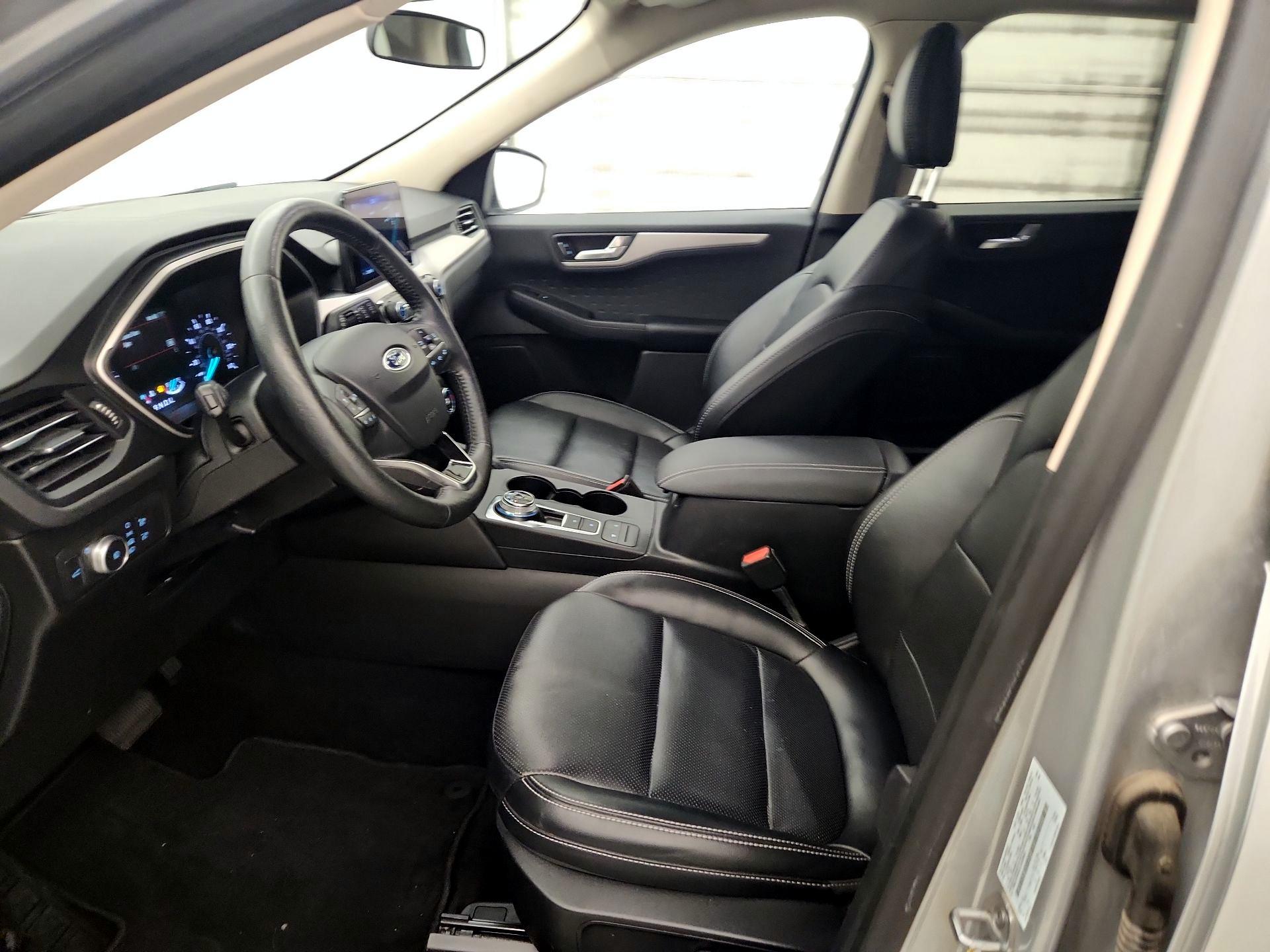 Thumbnail: 2020 Ford Escape - 11