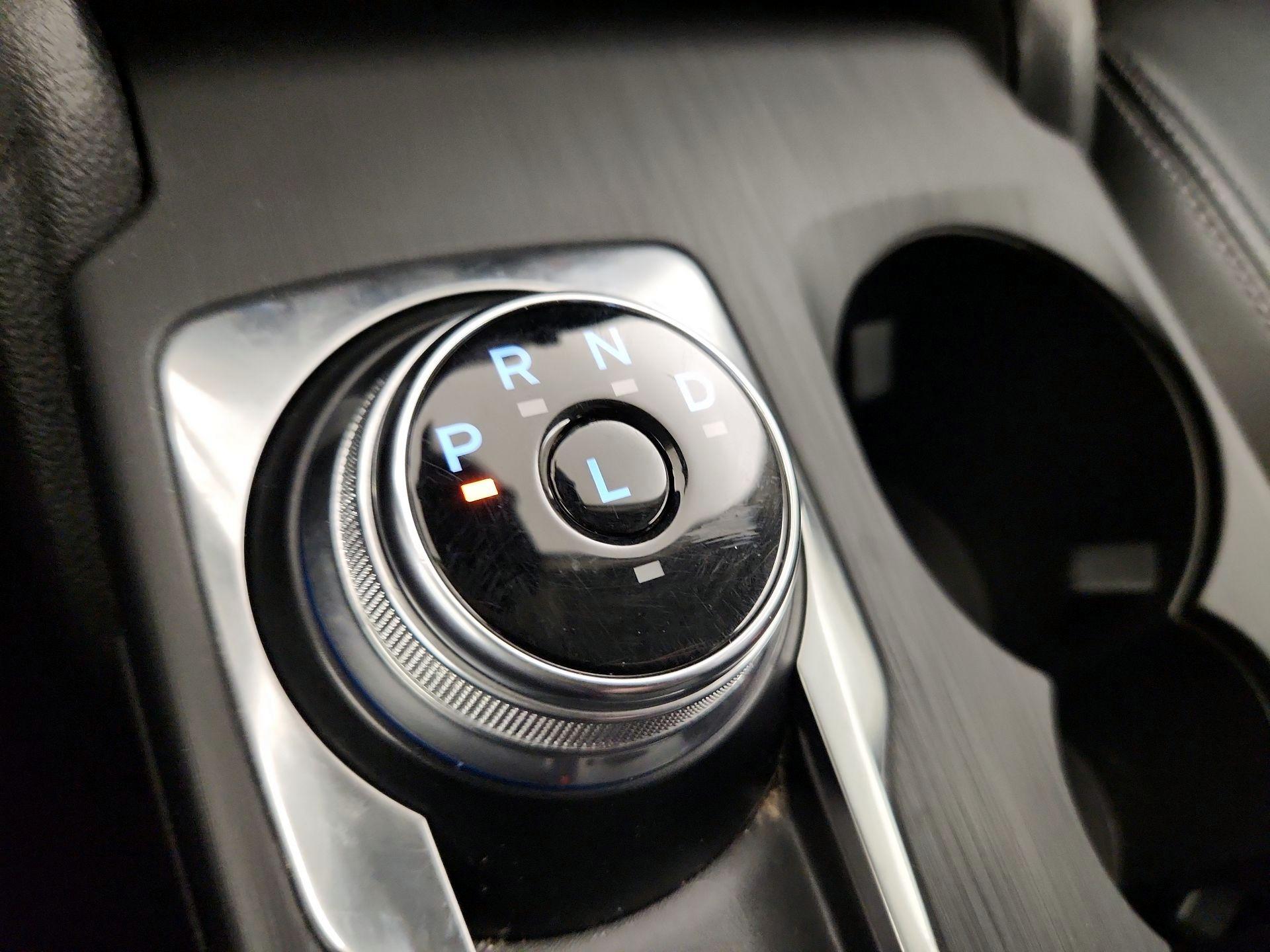 Thumbnail: 2020 Ford Escape - 18
