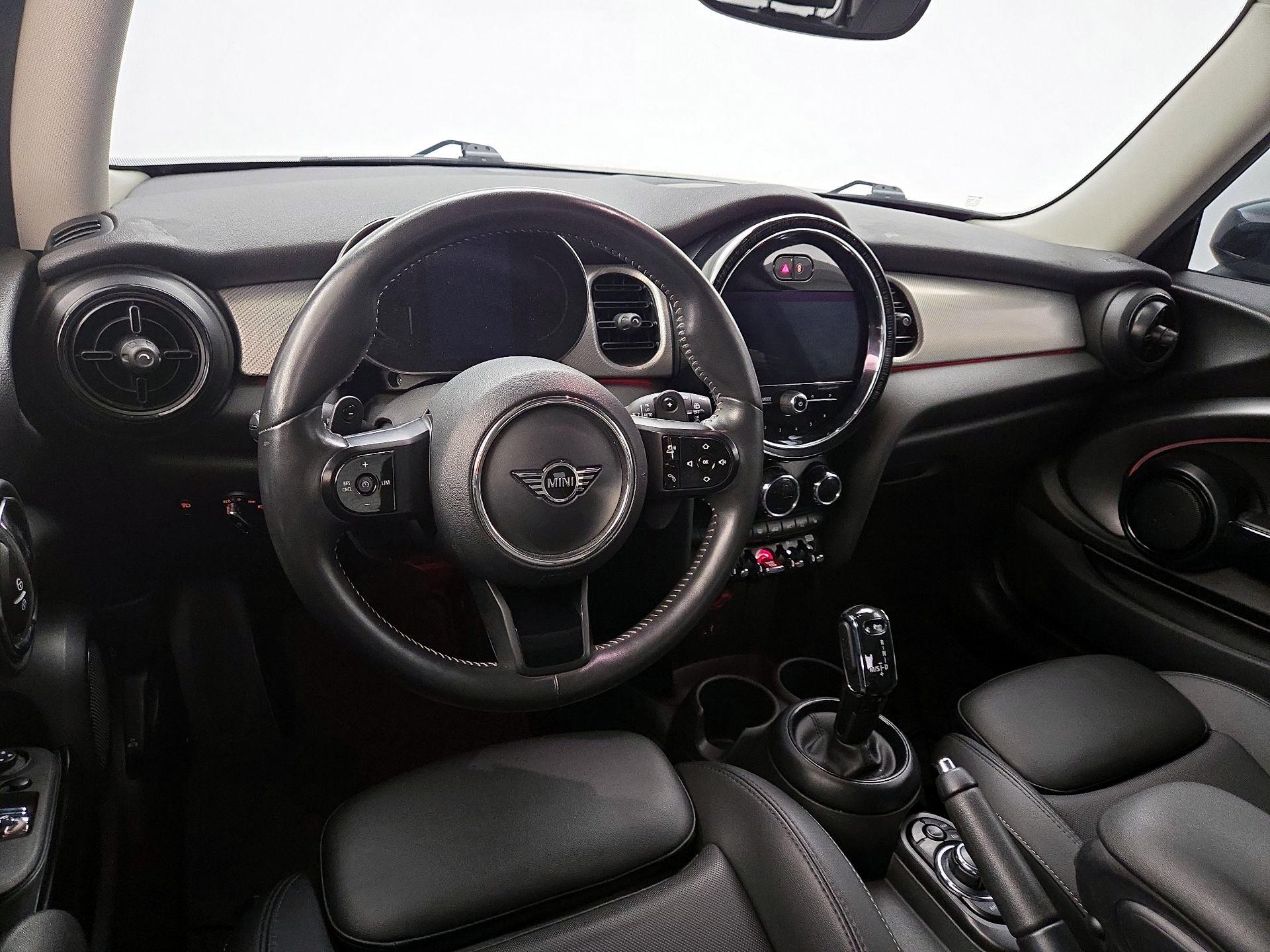 Thumbnail: 2023 MINI Cooper Hardtop - 9
