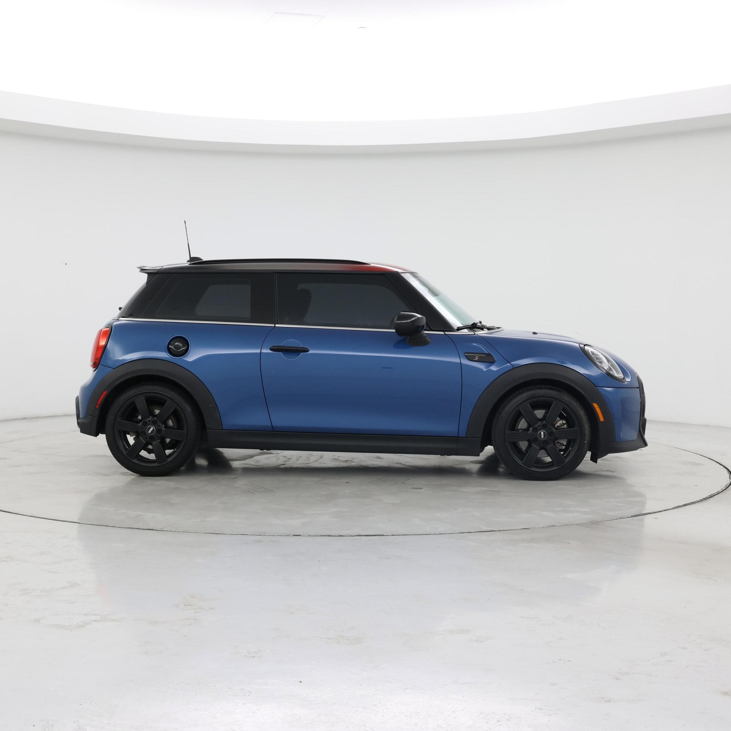 Thumbnail: 2023 MINI Cooper Hardtop - 7