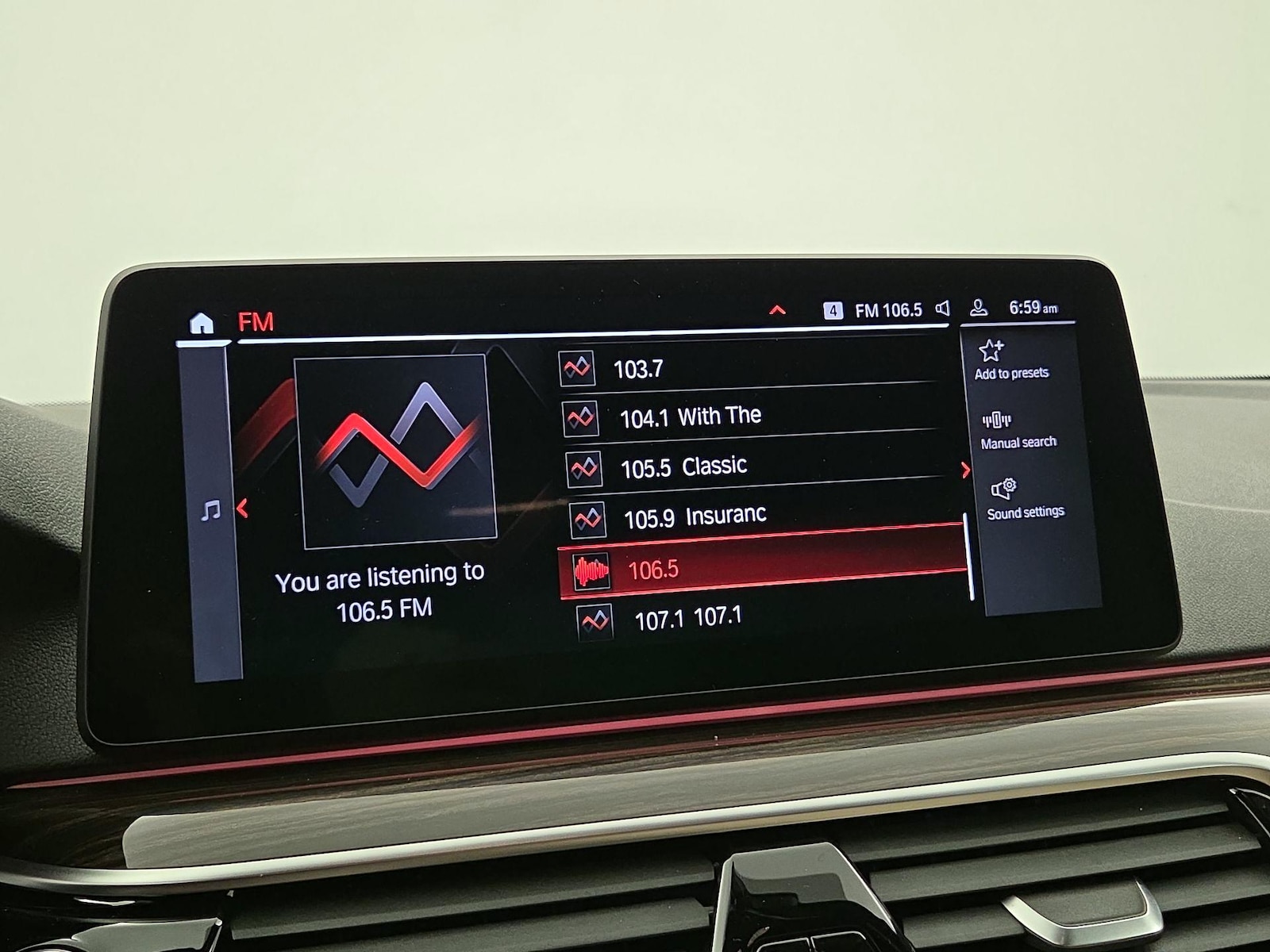 2022 BMW 5 Series 540i - Photo 17