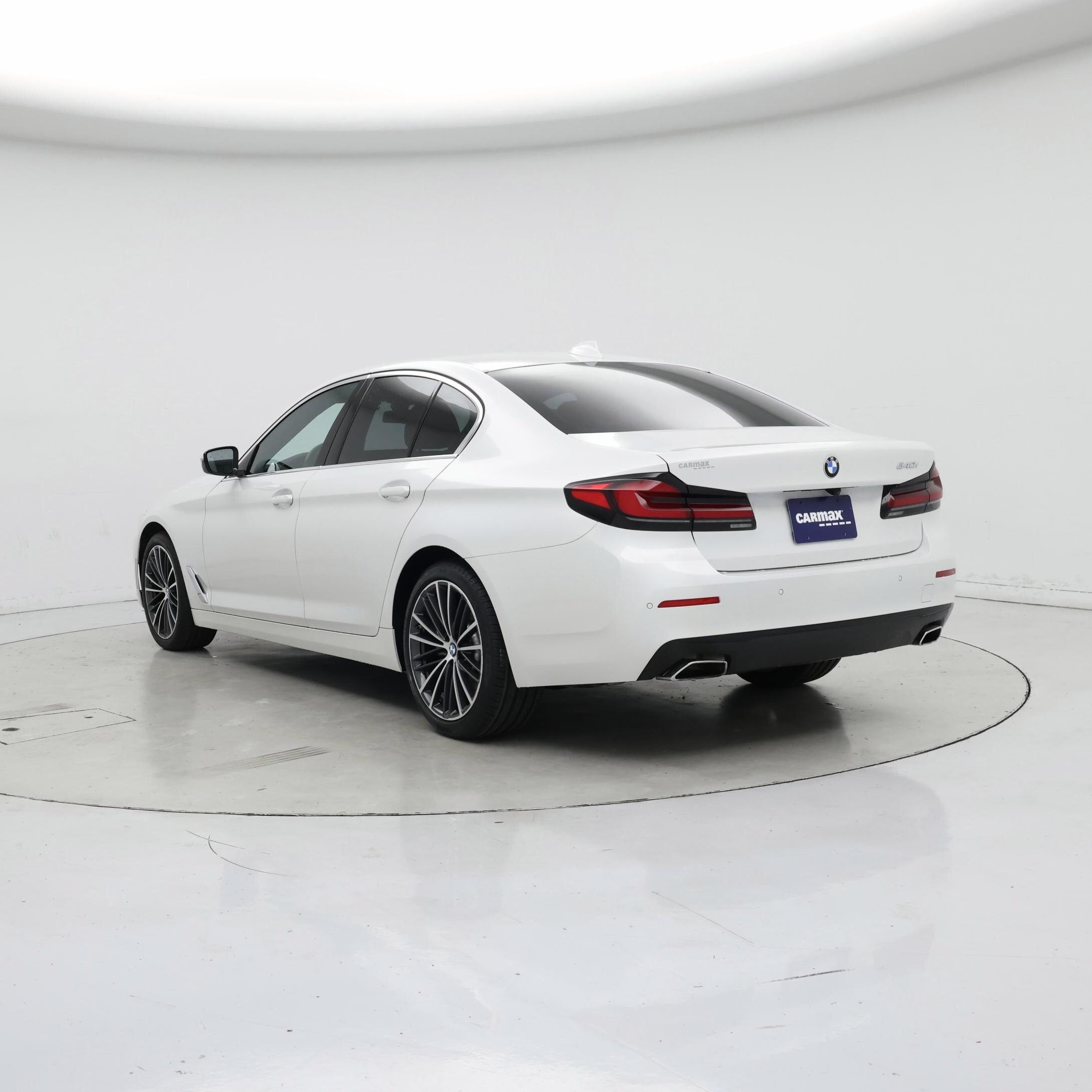 Thumbnail: 2022 BMW 5 Series - 2