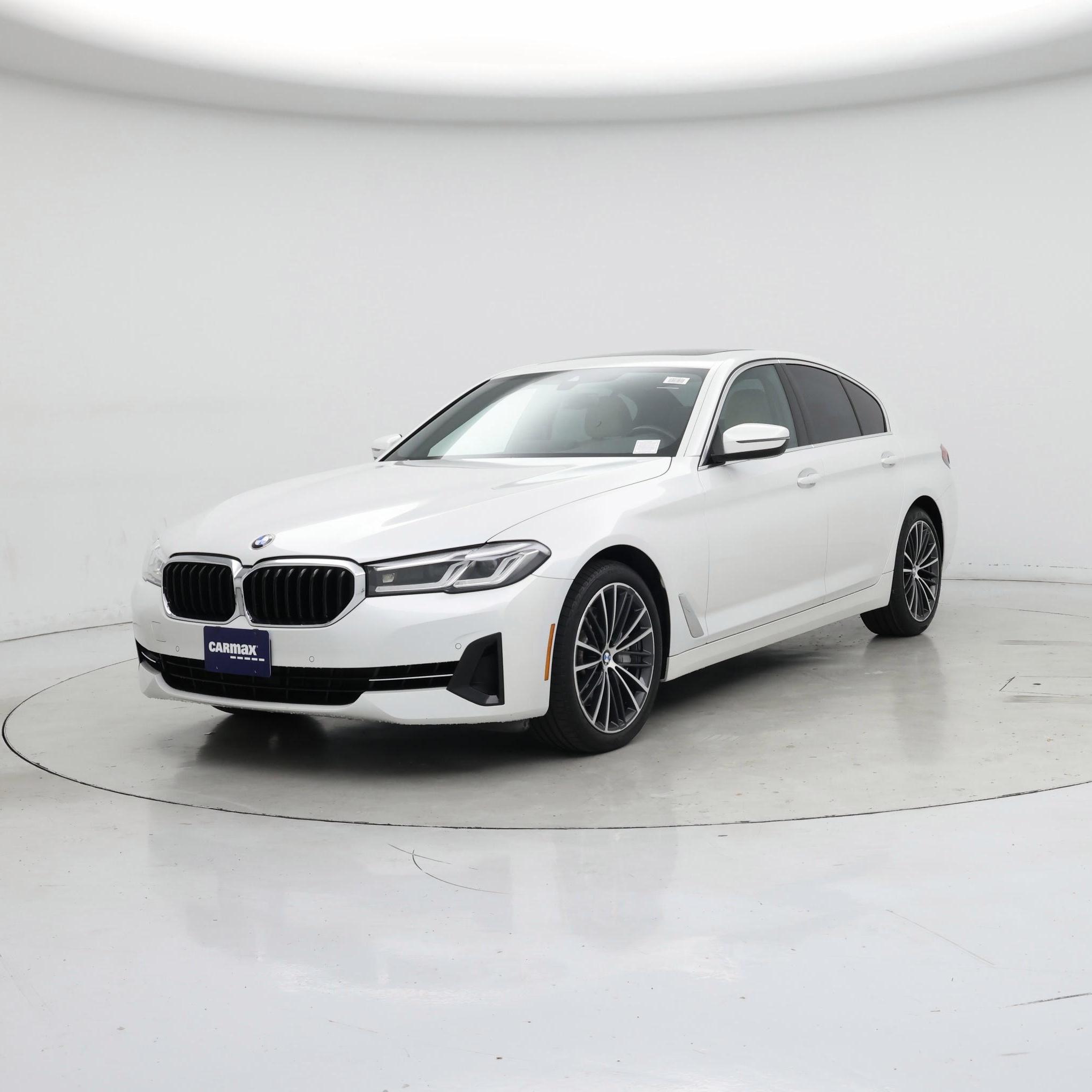 Thumbnail: 2022 BMW 5 Series - 4