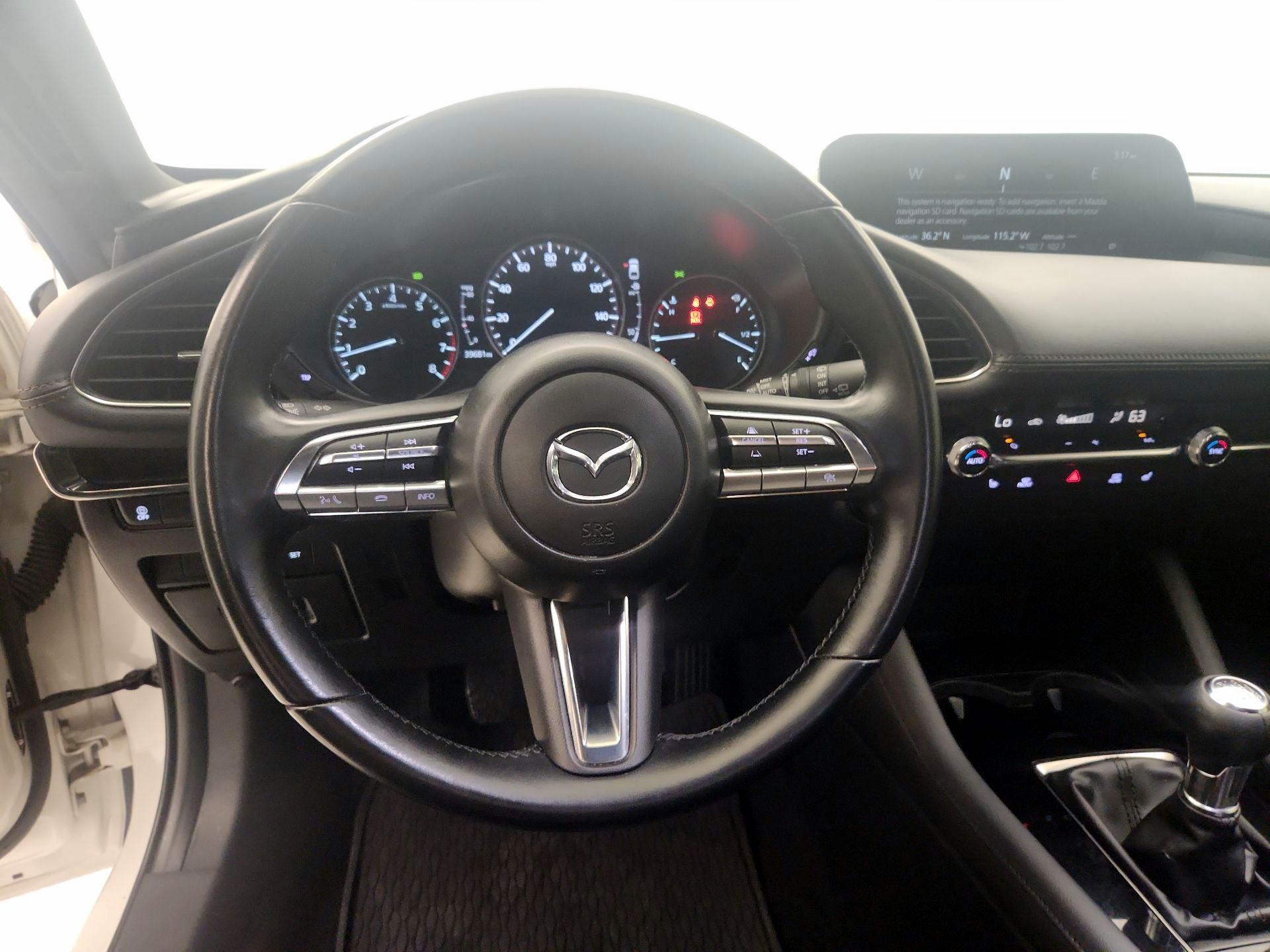 Thumbnail: 2022 Mazda Mazda3 - 10