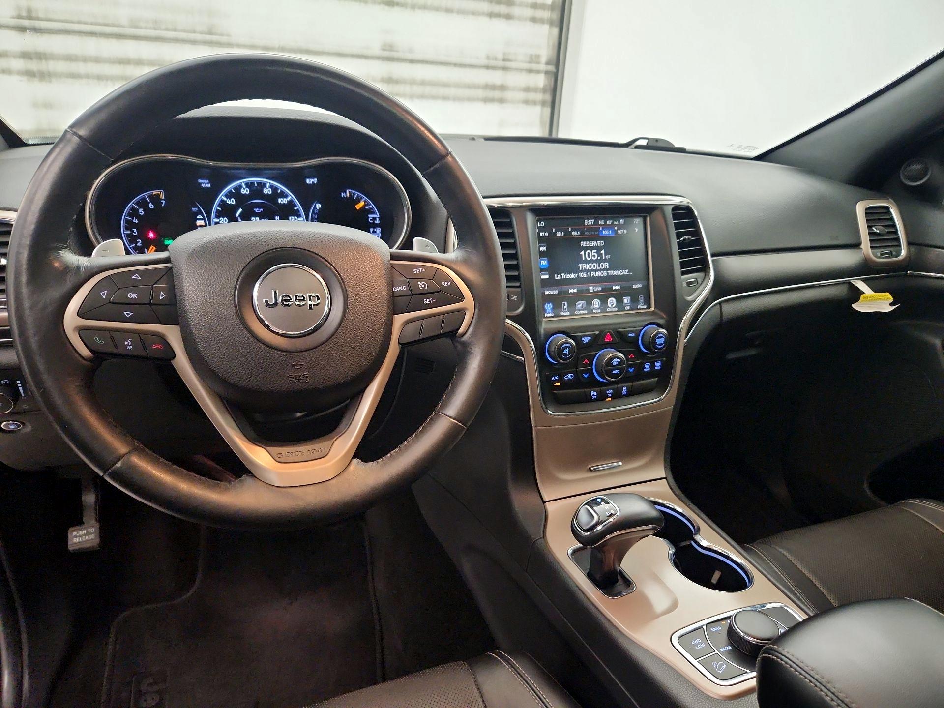 Thumbnail: 2015 Jeep Grand Cherokee - 9