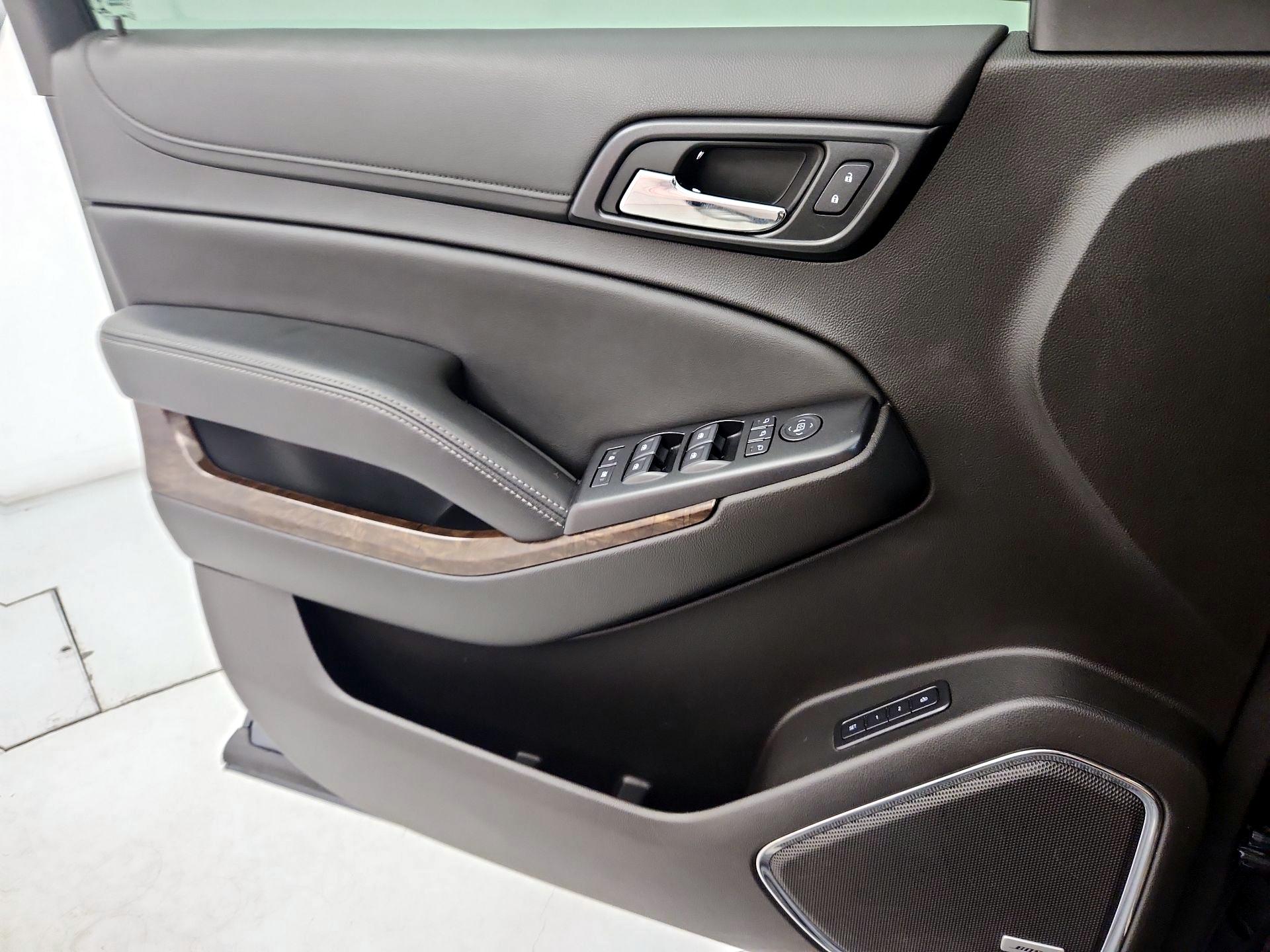 Thumbnail: 2020 Chevrolet Tahoe - 12