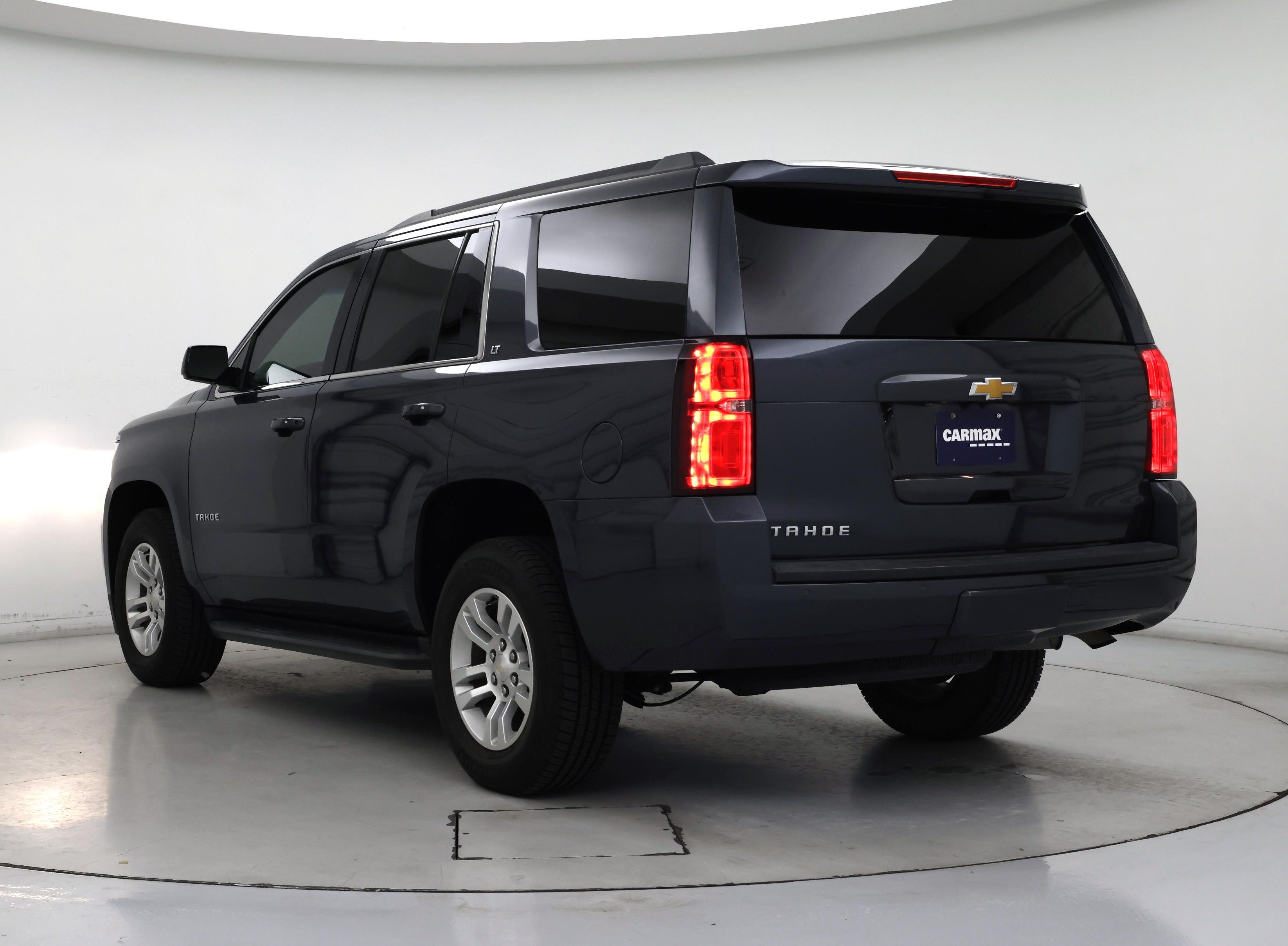Thumbnail: 2020 Chevrolet Tahoe - 2