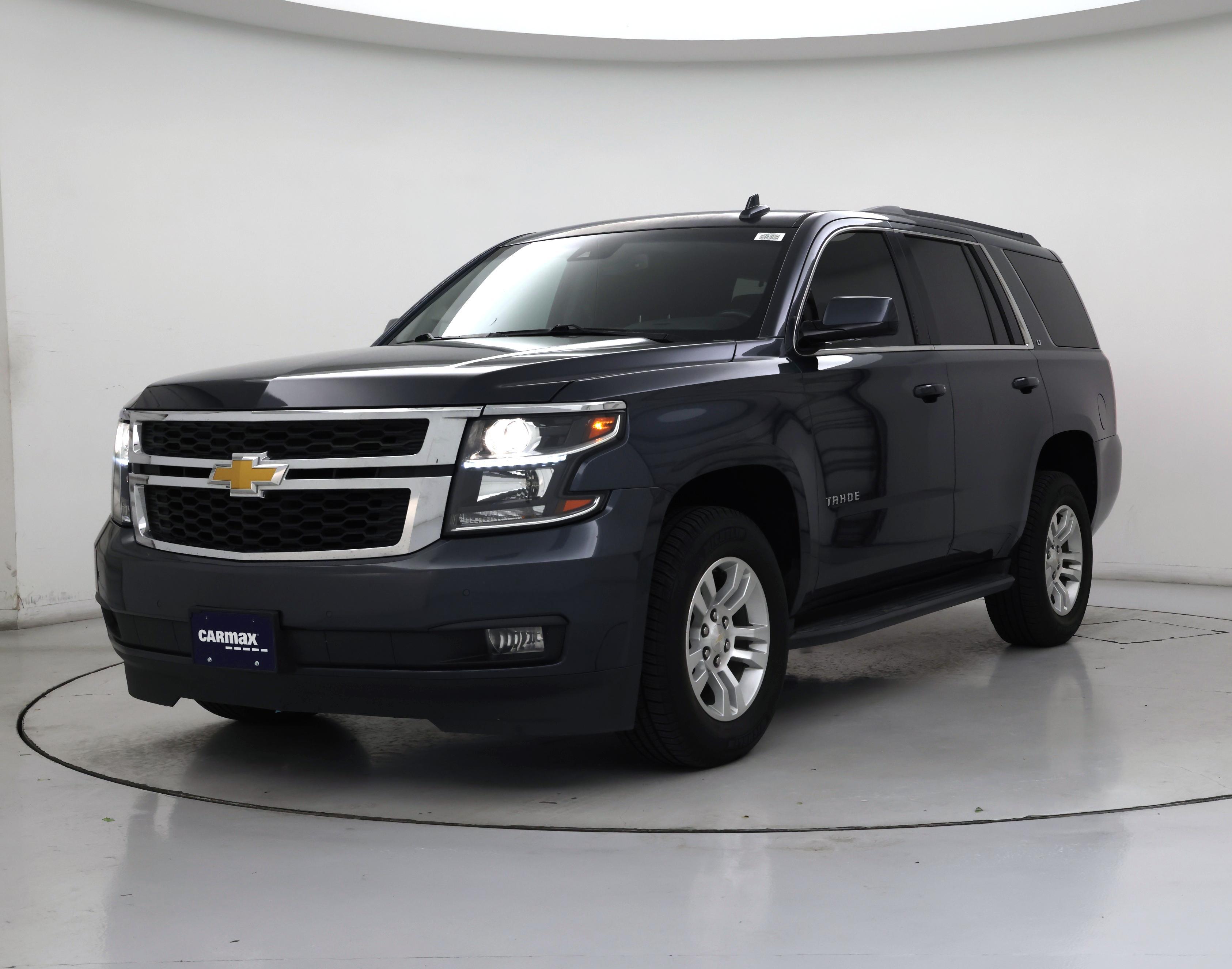 Thumbnail: 2020 Chevrolet Tahoe - 4