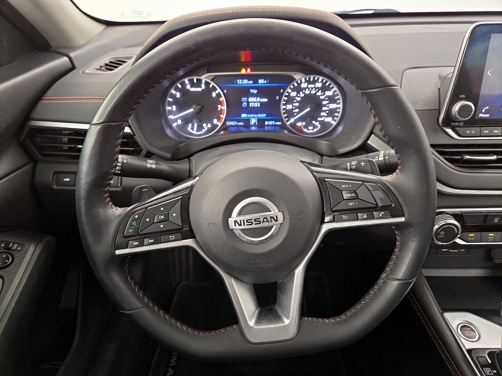 2021 Nissan Altima SR - Photo 11