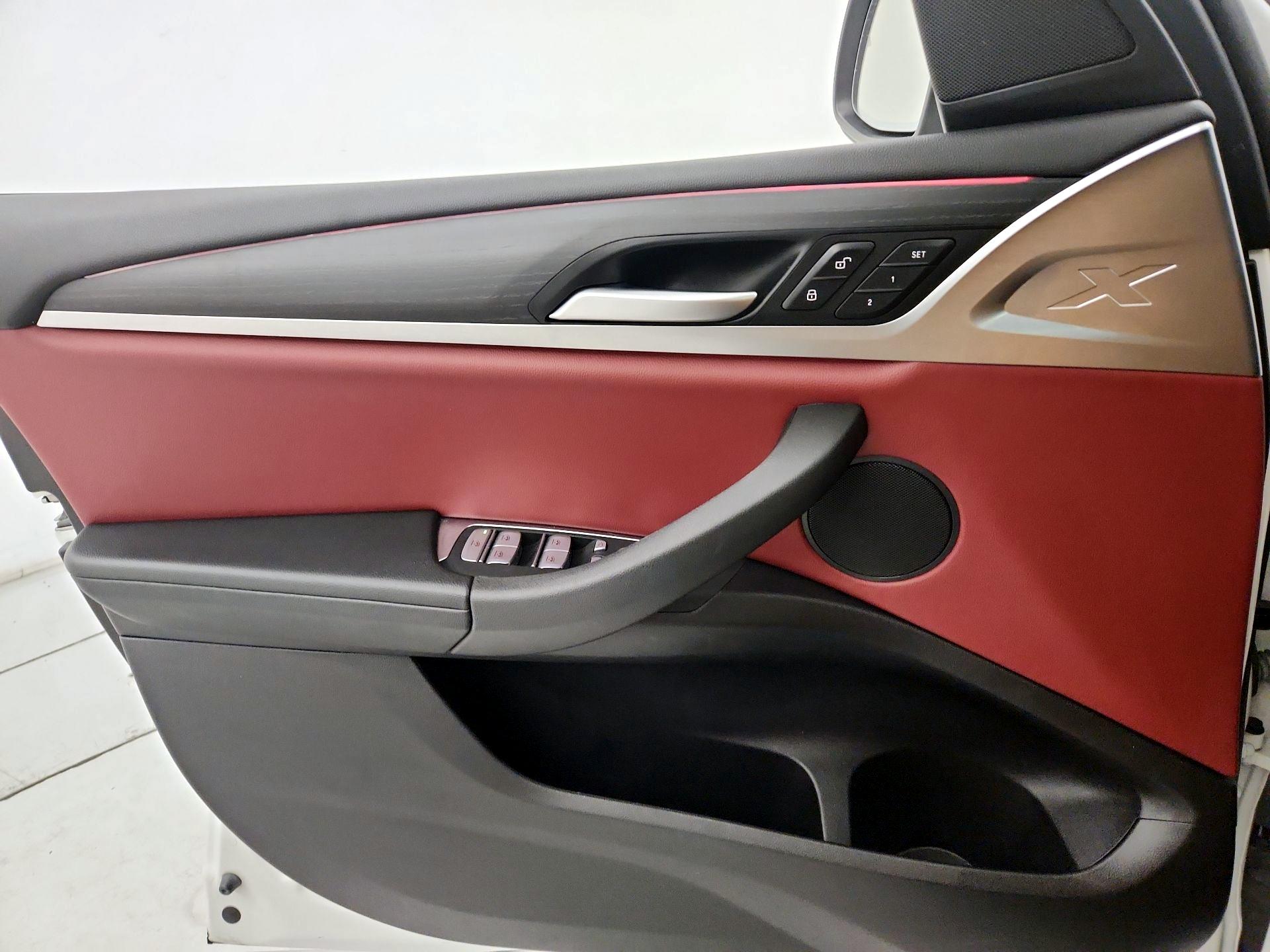 Thumbnail: 2023 BMW X3 - 12