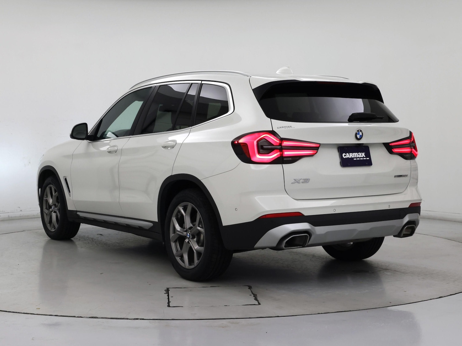 2023 BMW X3 30i - Photo 3