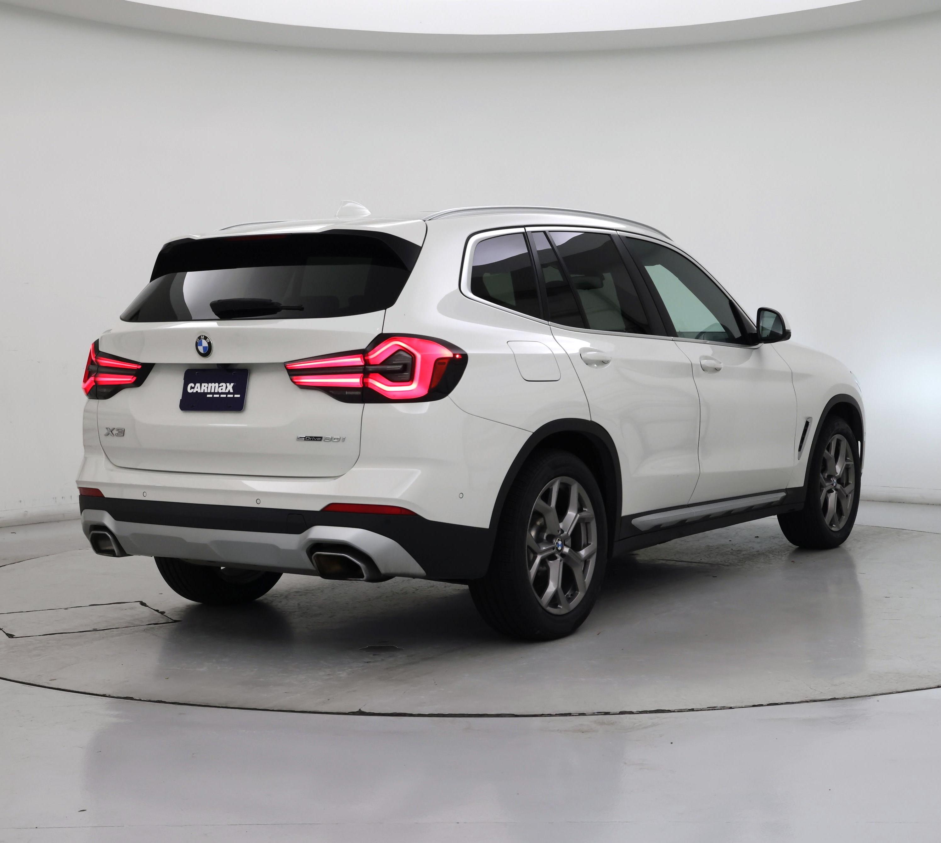 Thumbnail: 2023 BMW X3 - 8
