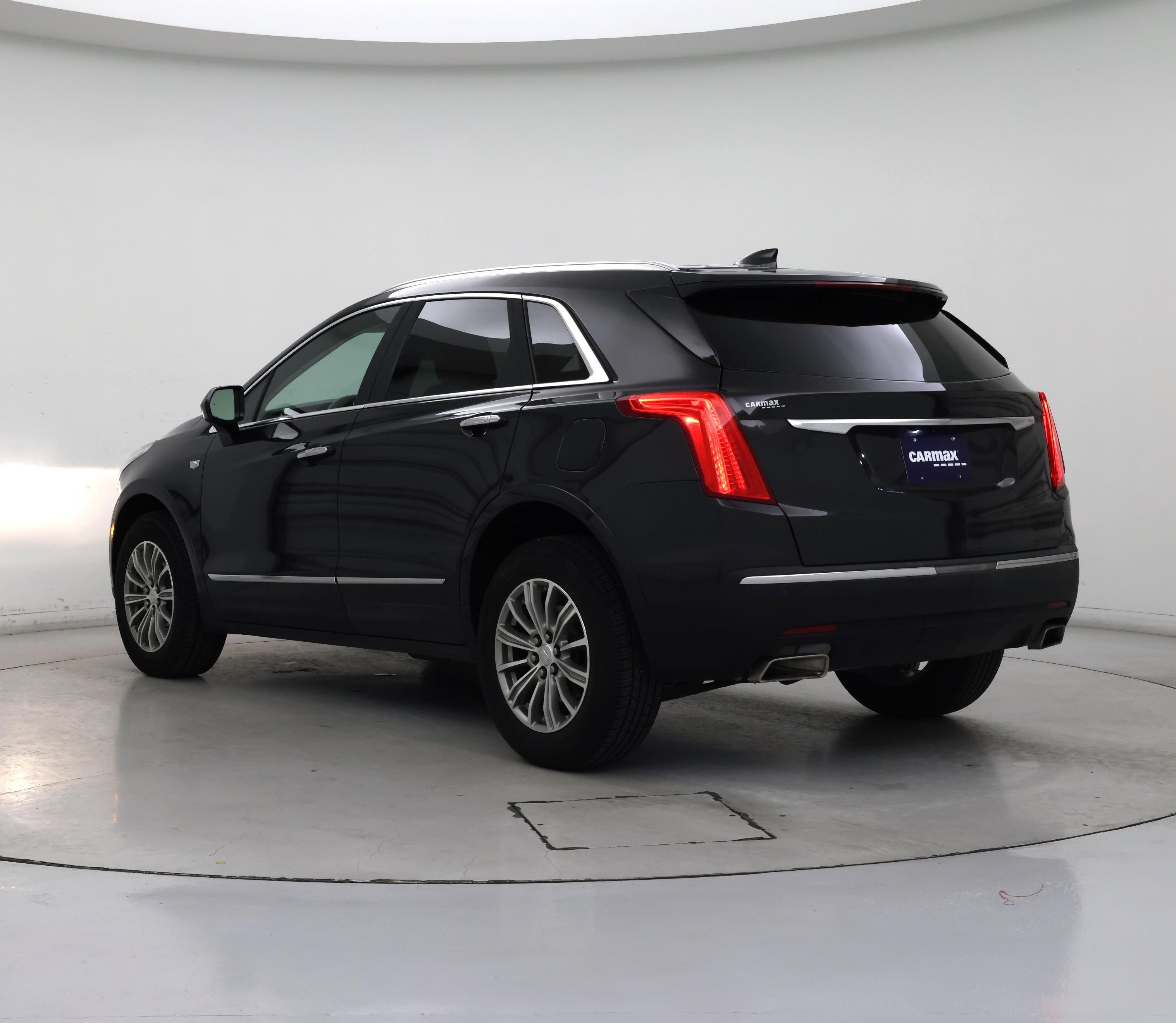 Thumbnail: 2019 Cadillac XT5 - 2