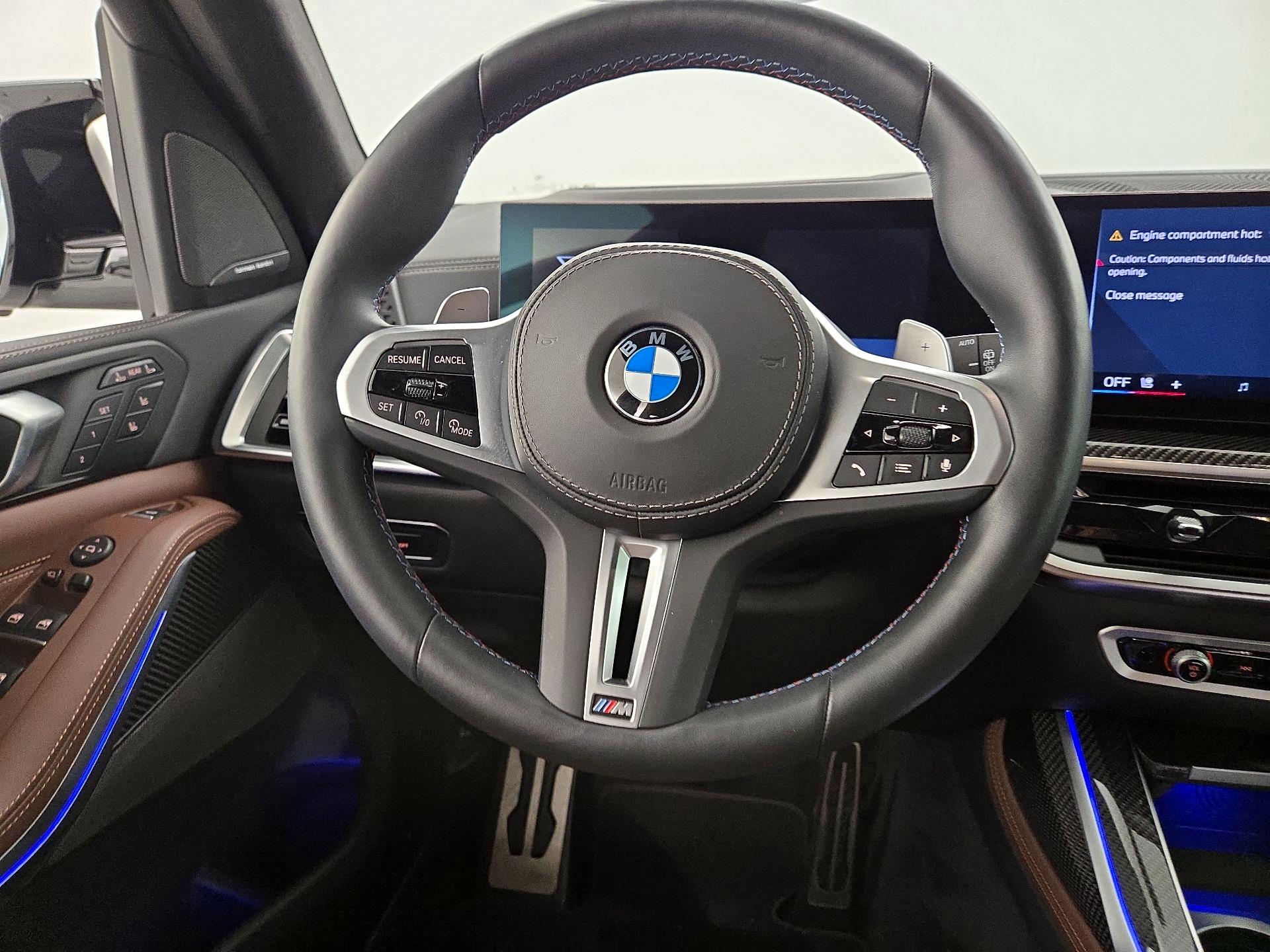 Thumbnail: 2026 BMW X7 - 10