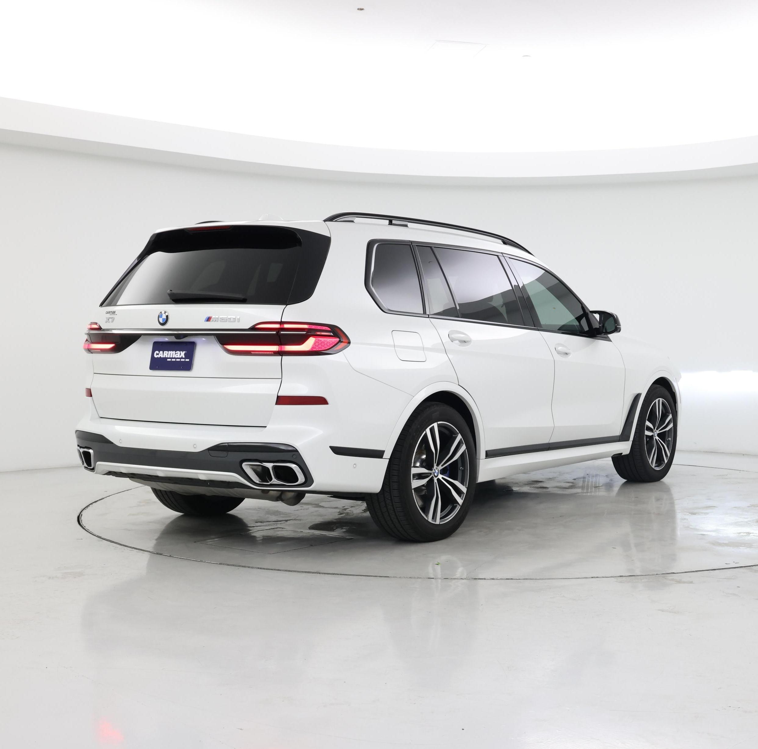 Thumbnail: 2026 BMW X7 - 8