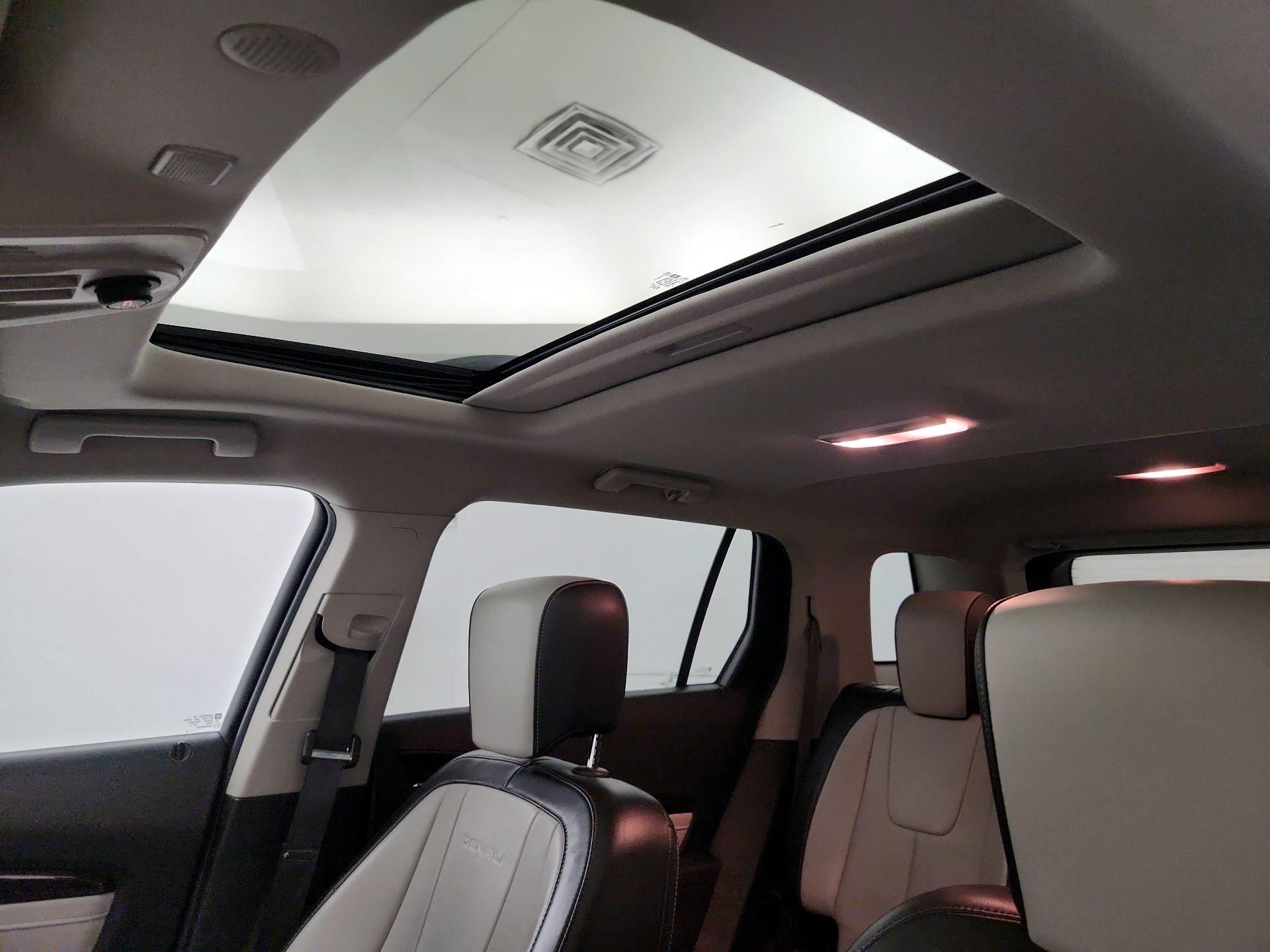 Thumbnail: 2016 GMC Terrain - 17