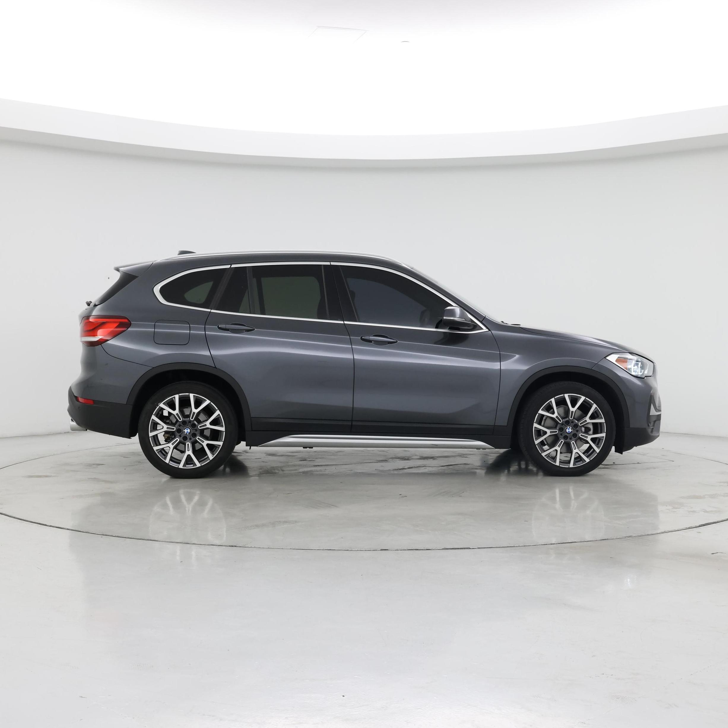Thumbnail: 2022 BMW X1 - 7