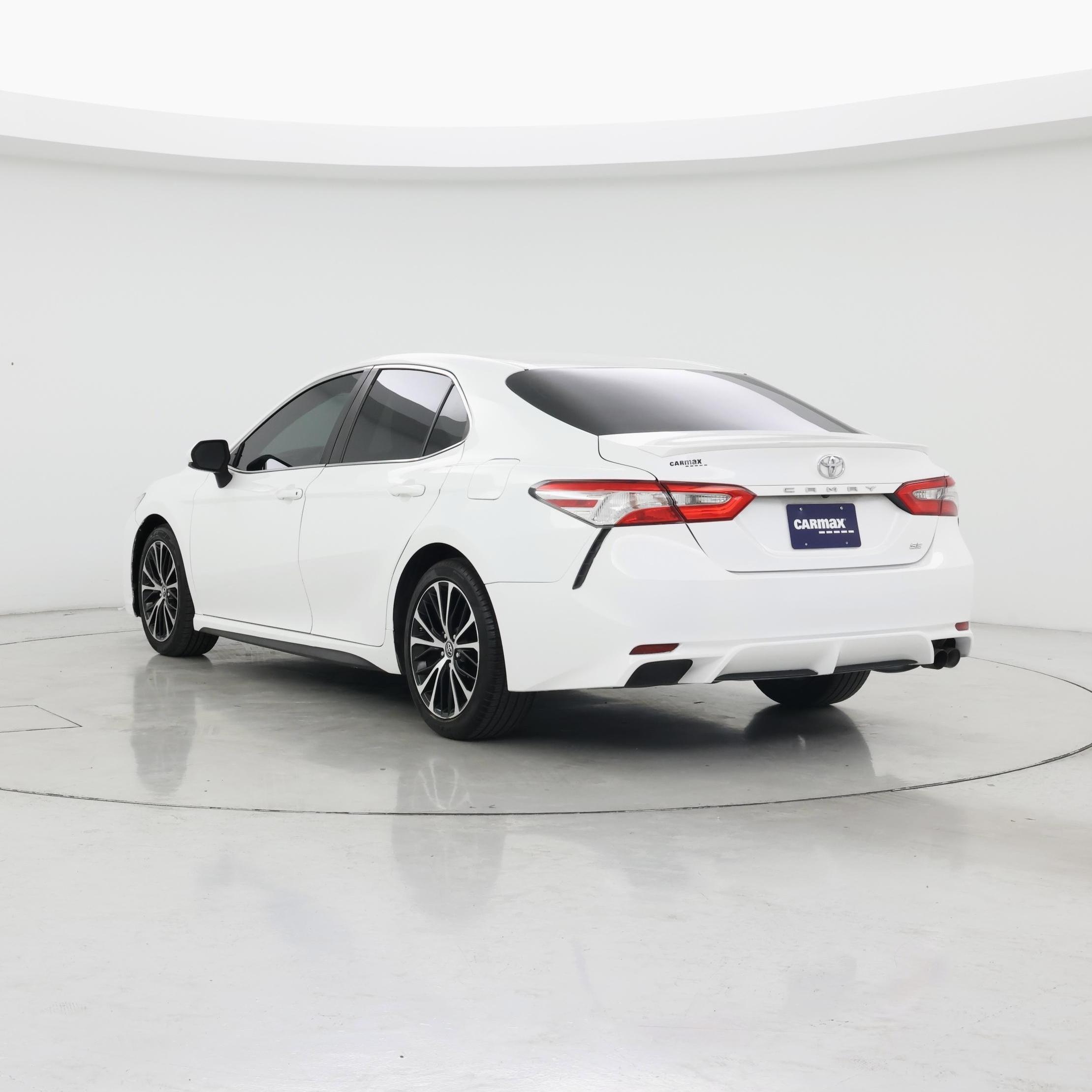 Thumbnail: 2018 Toyota Camry - 2
