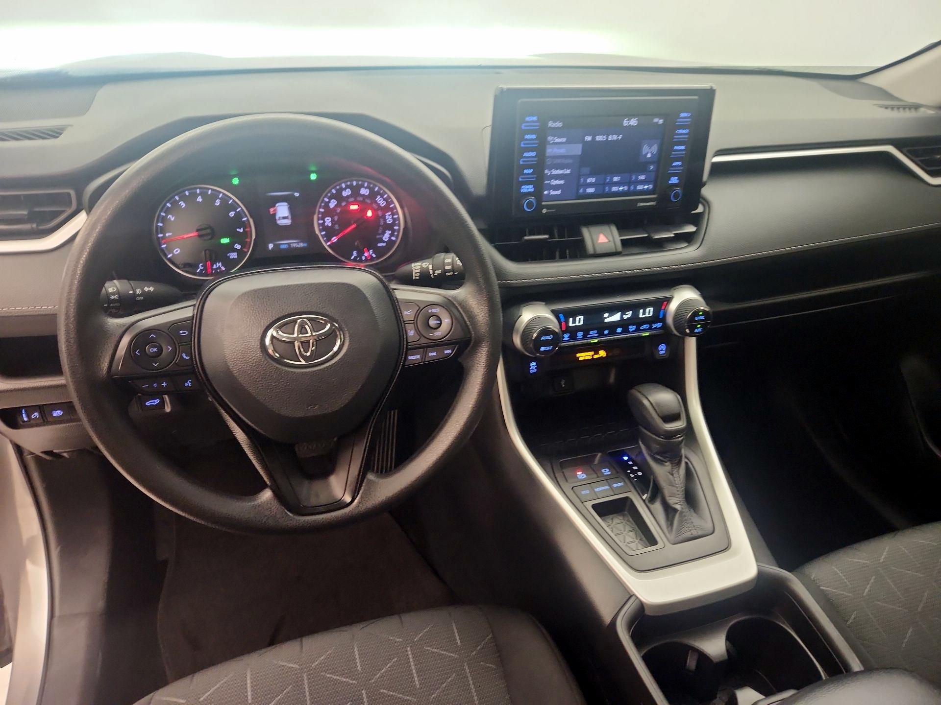 Thumbnail: 2021 Toyota RAV4 - 9