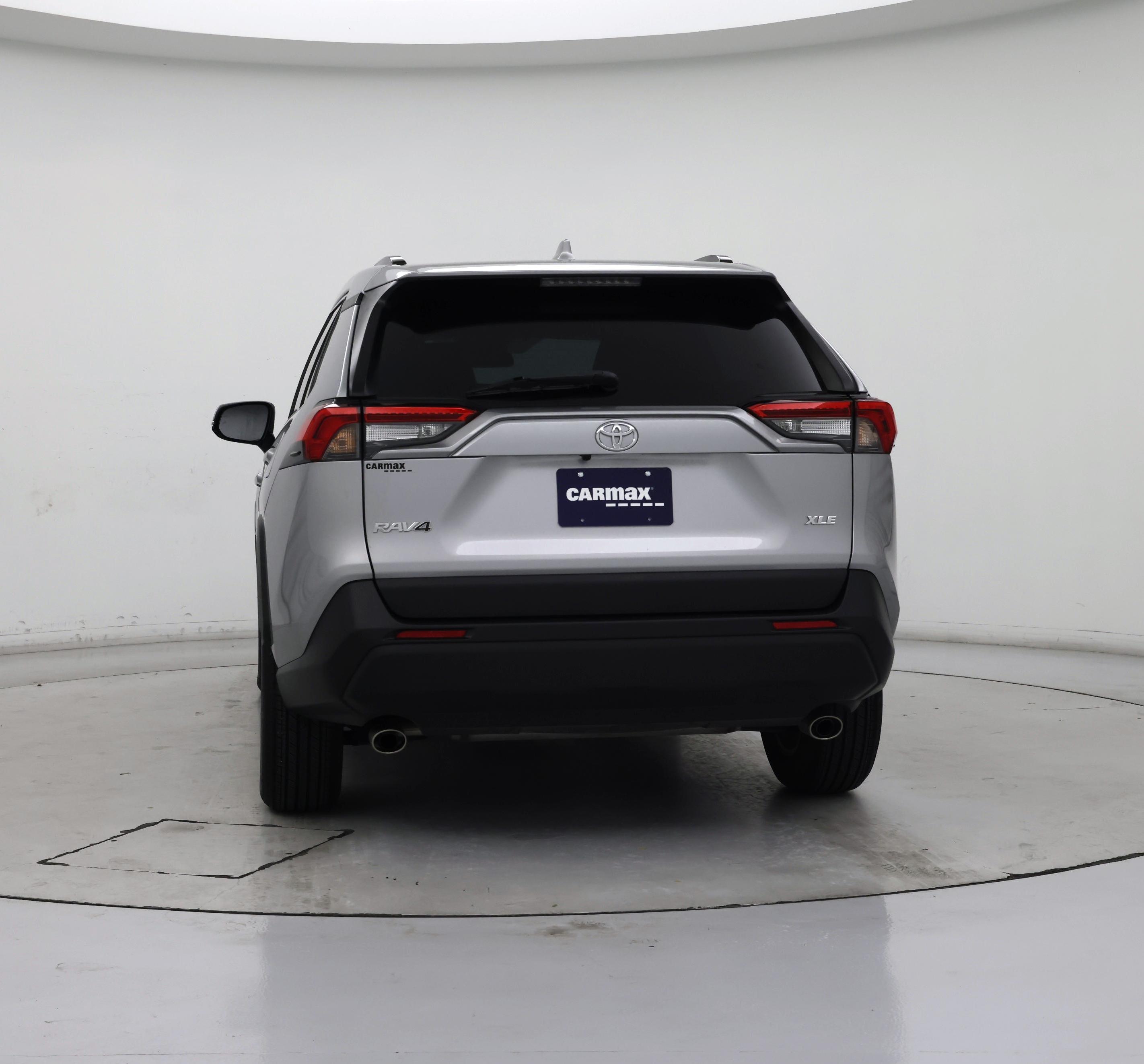 Thumbnail: 2021 Toyota RAV4 - 6