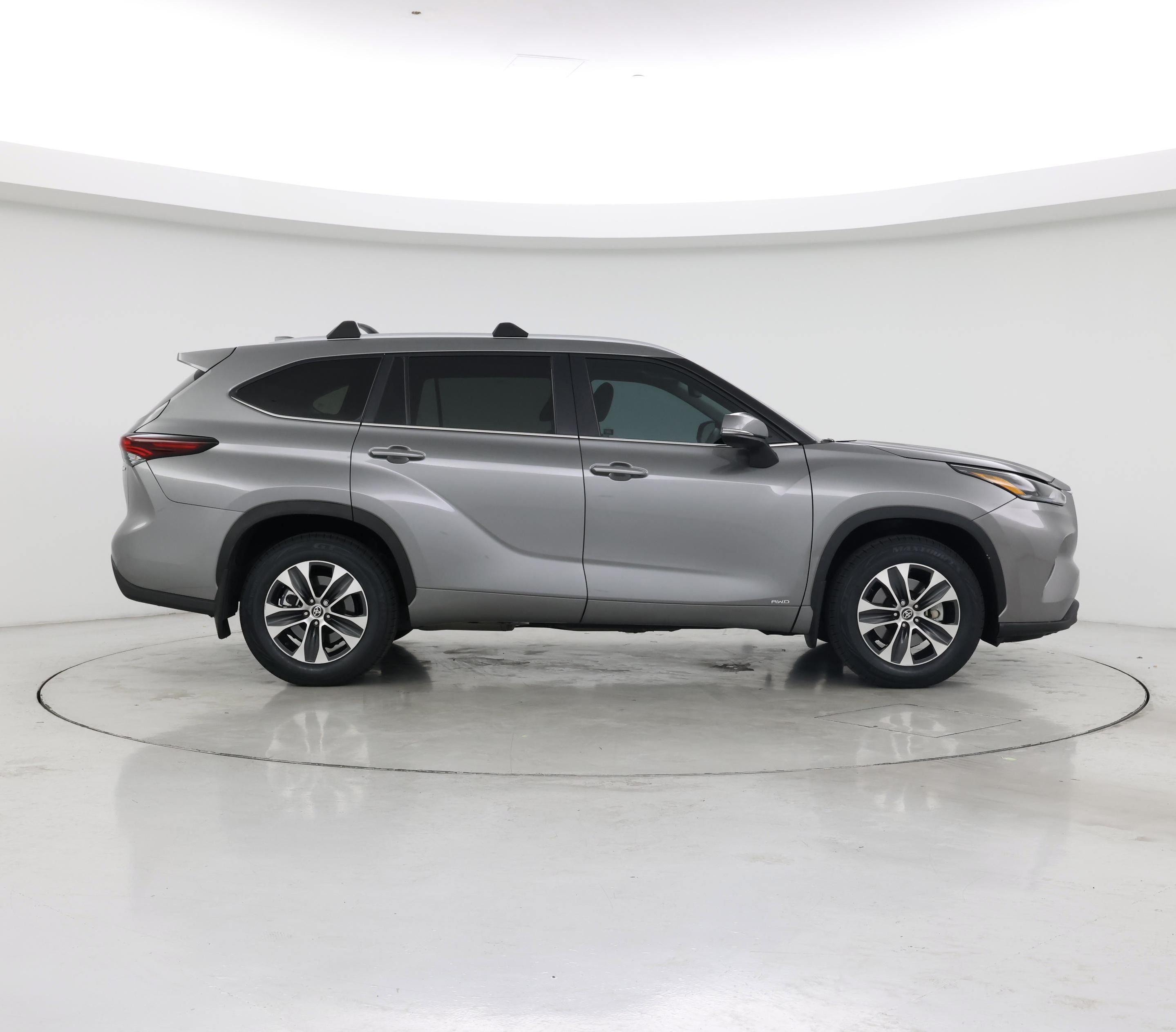 Thumbnail: 2025 Toyota Highlander - 7