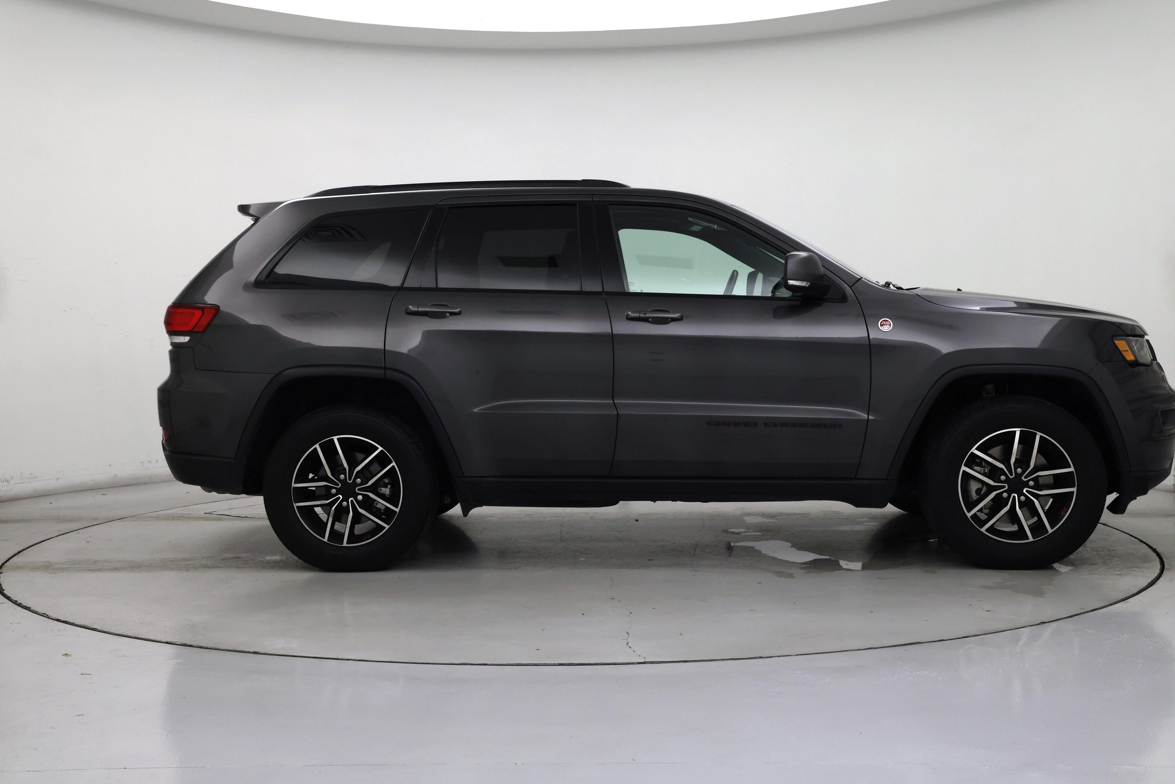 Thumbnail: 2021 Jeep Grand Cherokee - 7