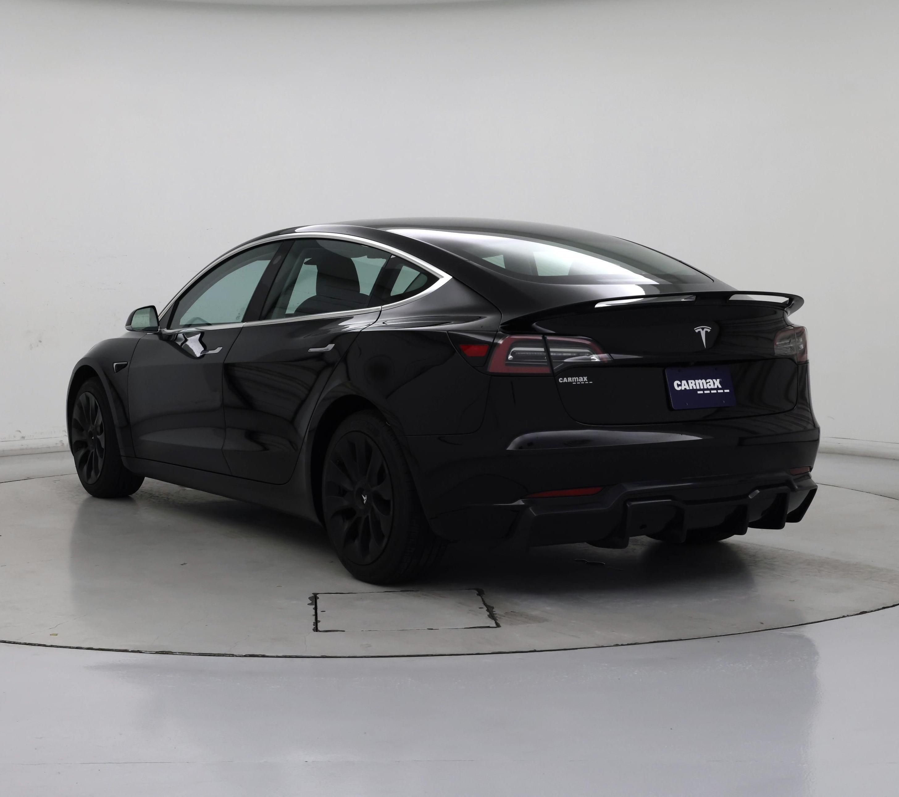 Thumbnail: 2019 Tesla Model 3 - 2