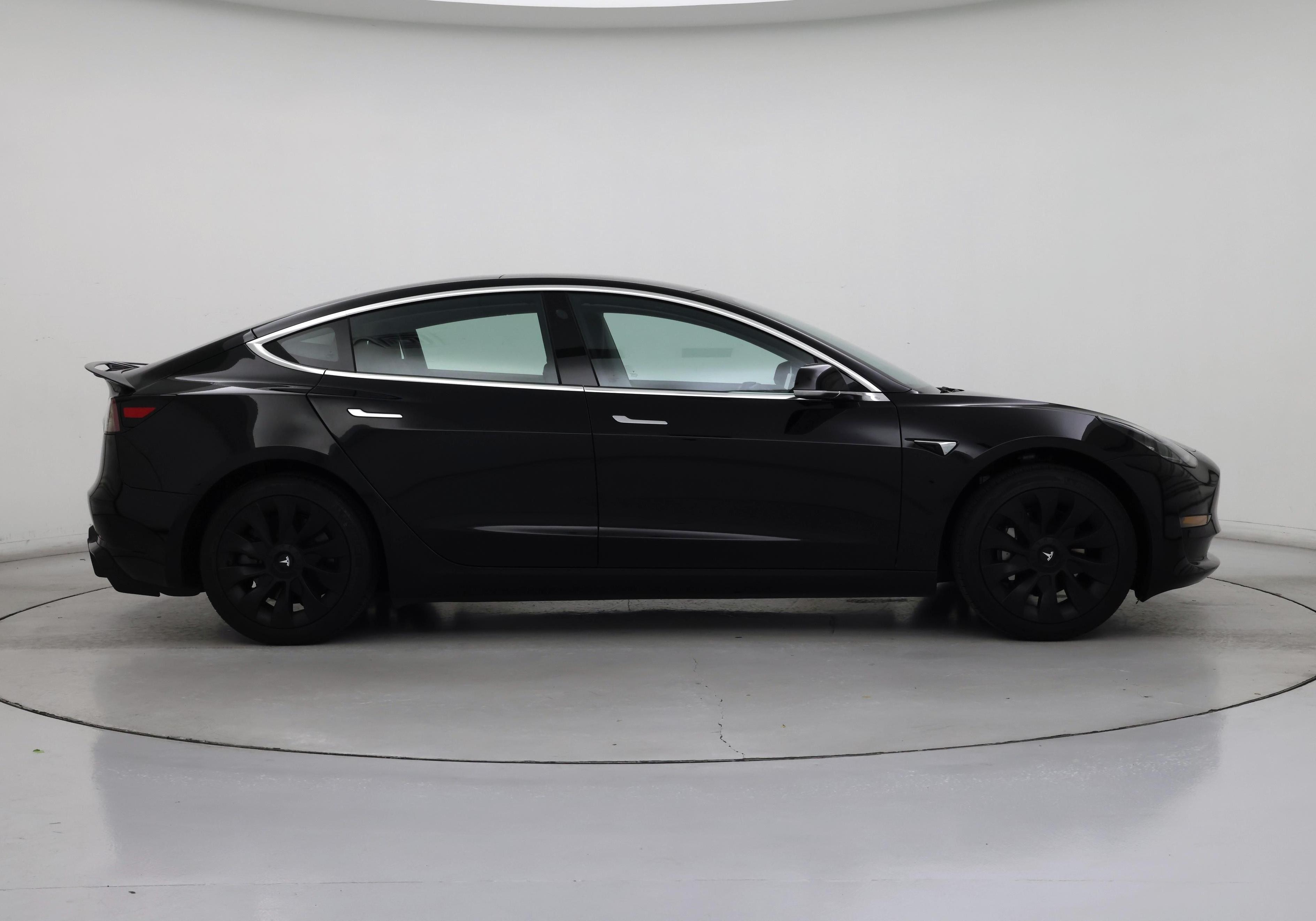 Thumbnail: 2019 Tesla Model 3 - 7