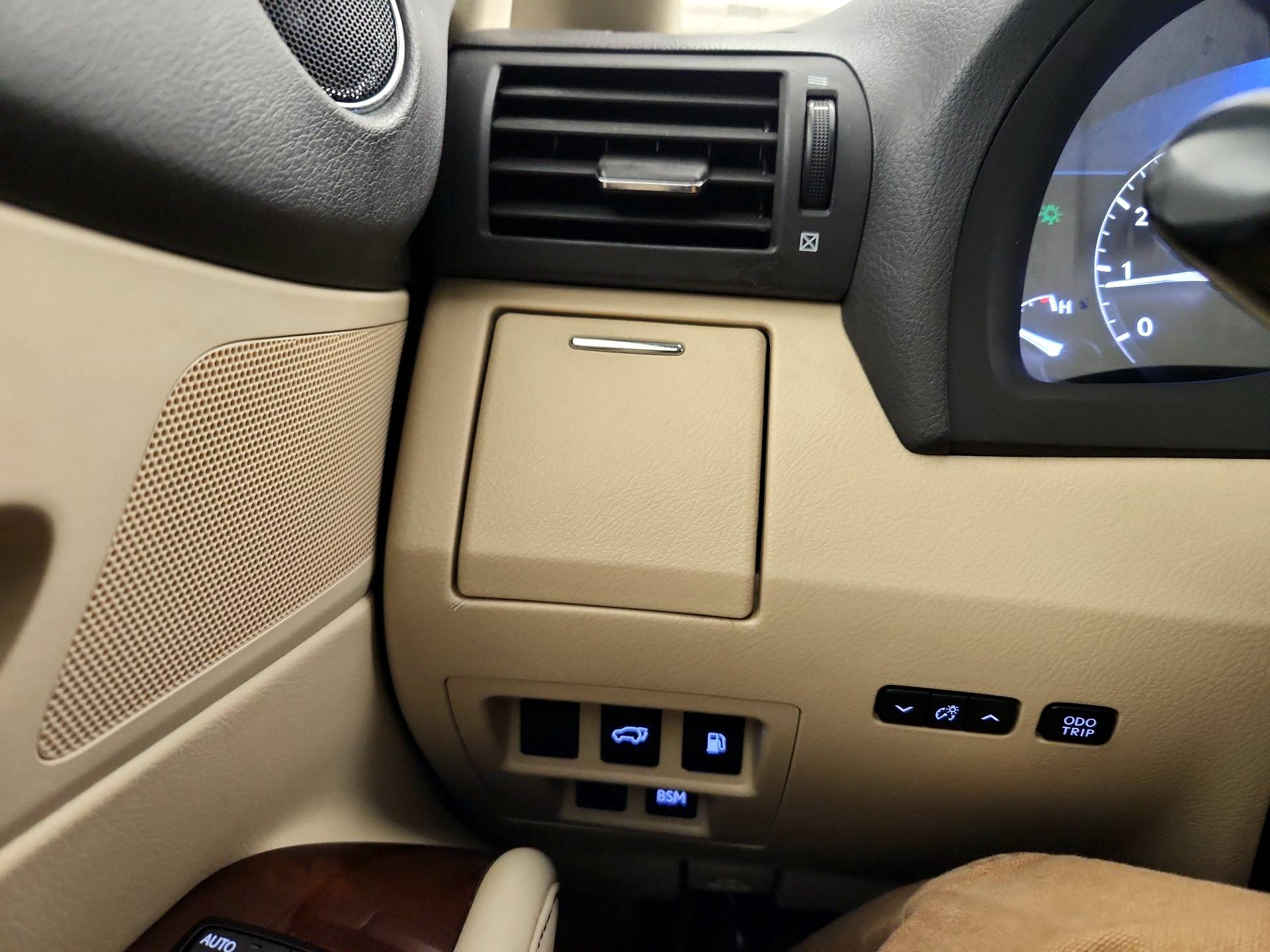 Thumbnail: 2014 Lexus RX - 13