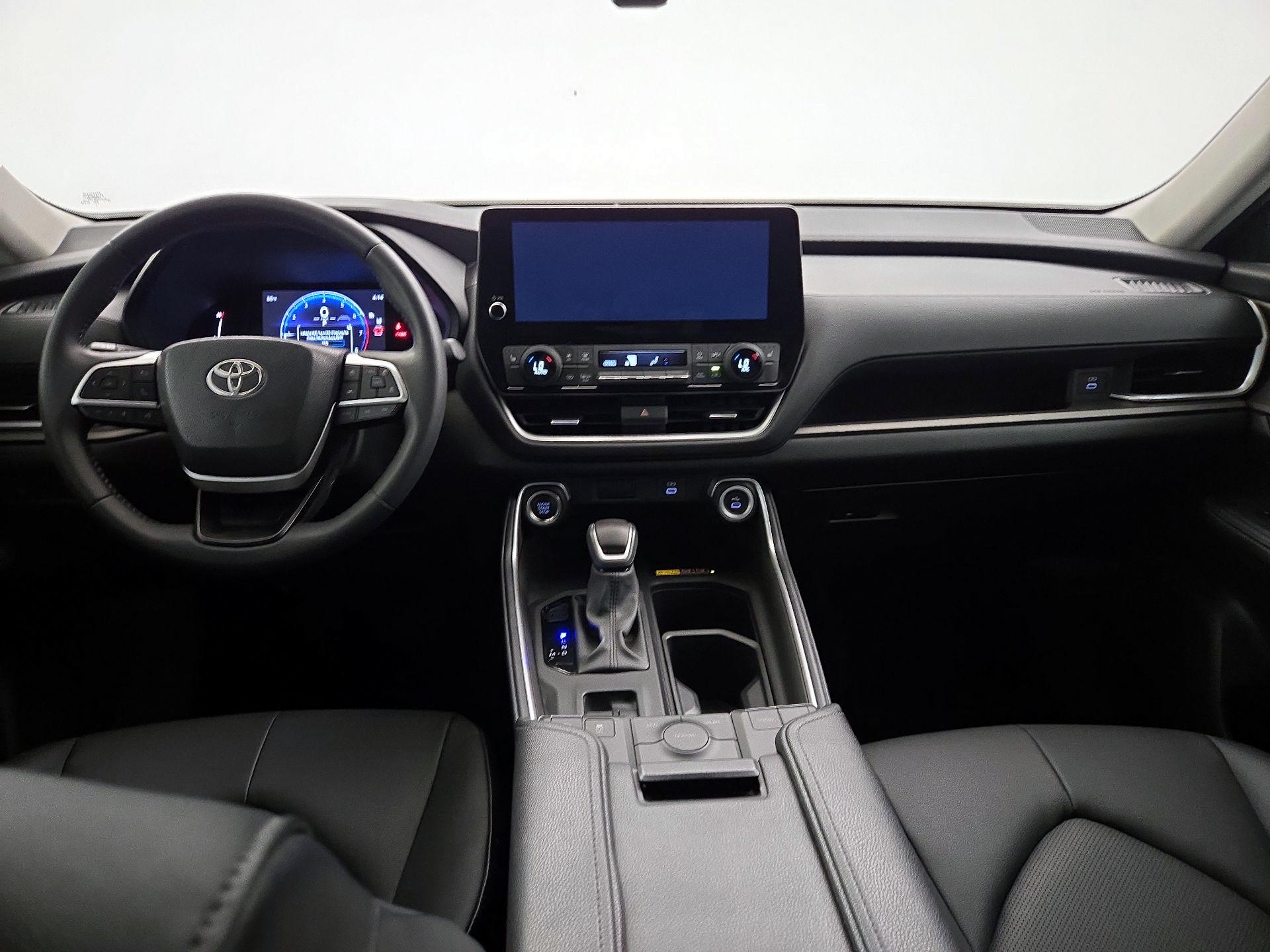 Thumbnail: 2025 Toyota Grand Highlander - 9