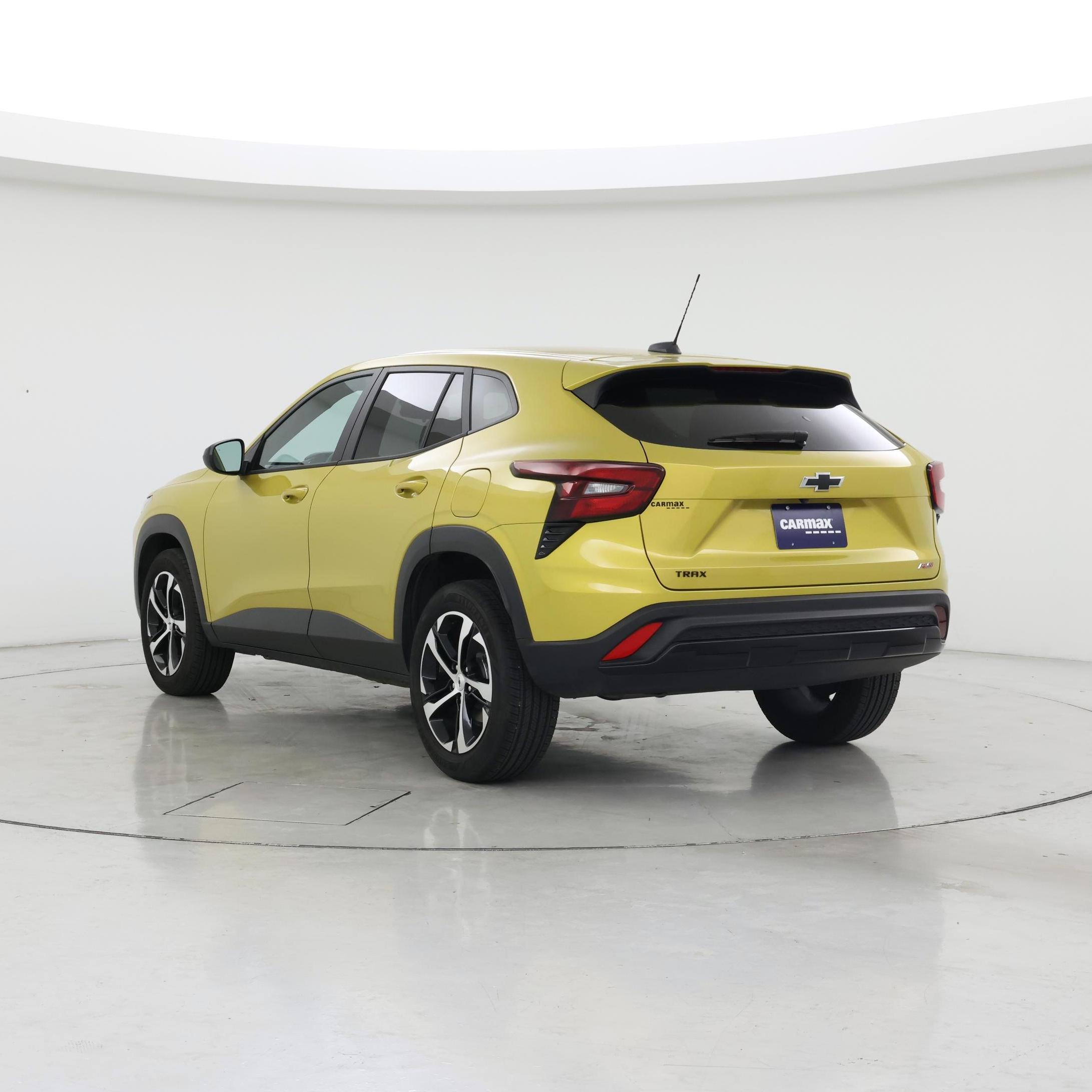 Thumbnail: 2025 Chevrolet Trax - 2