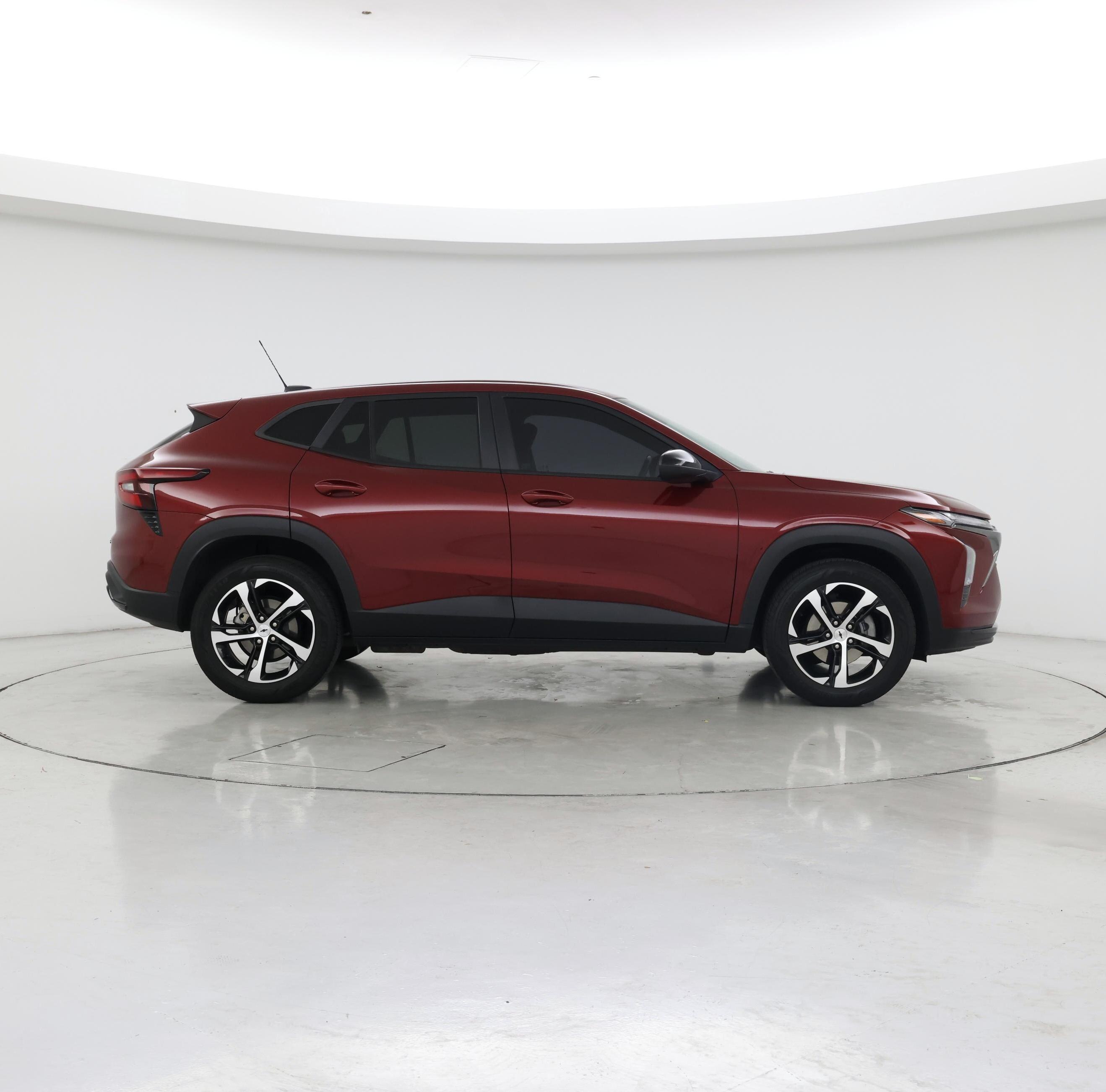 Thumbnail: 2024 Chevrolet Trax - 7