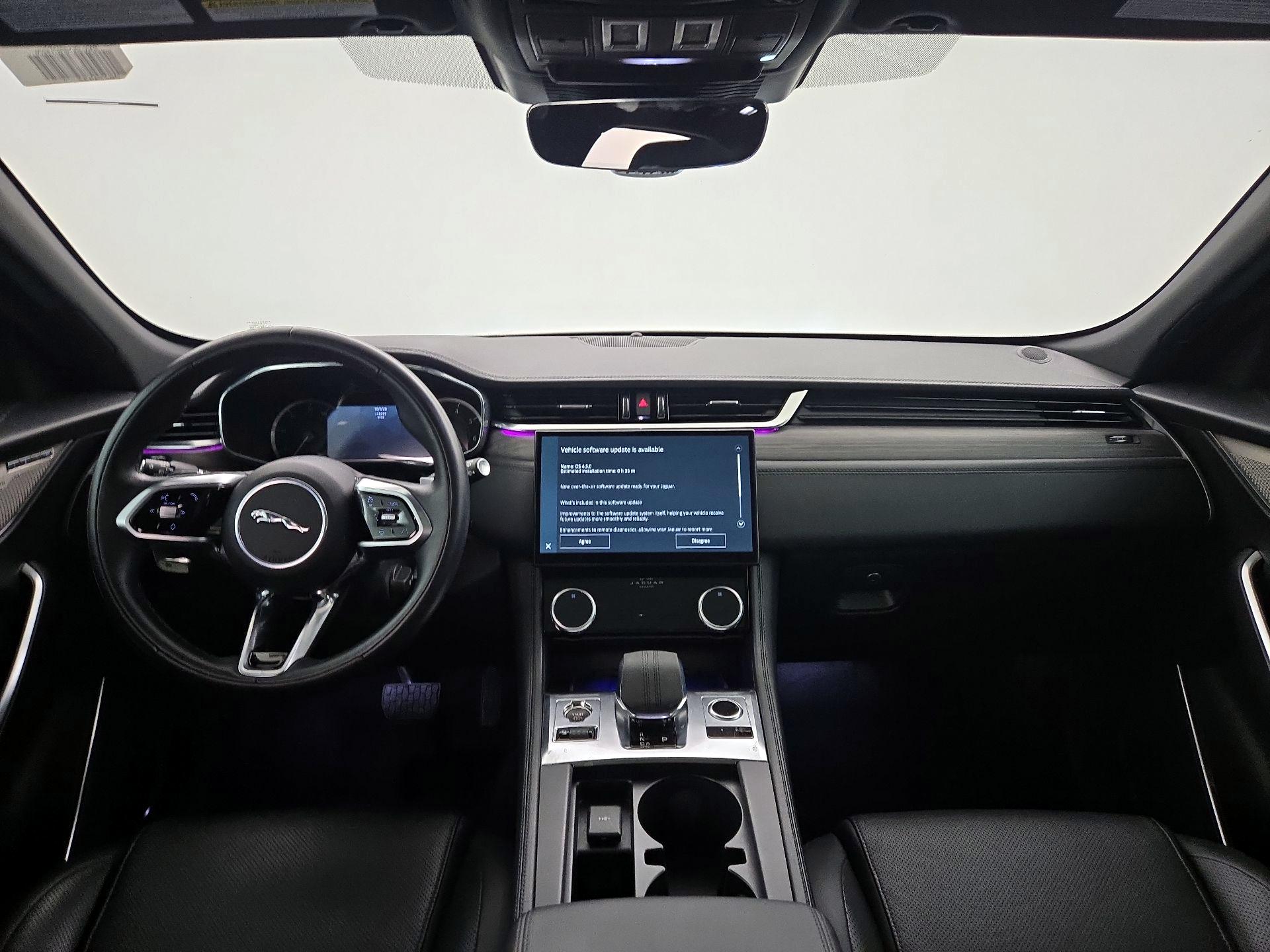 Thumbnail: 2023 Jaguar F-Pace - 9