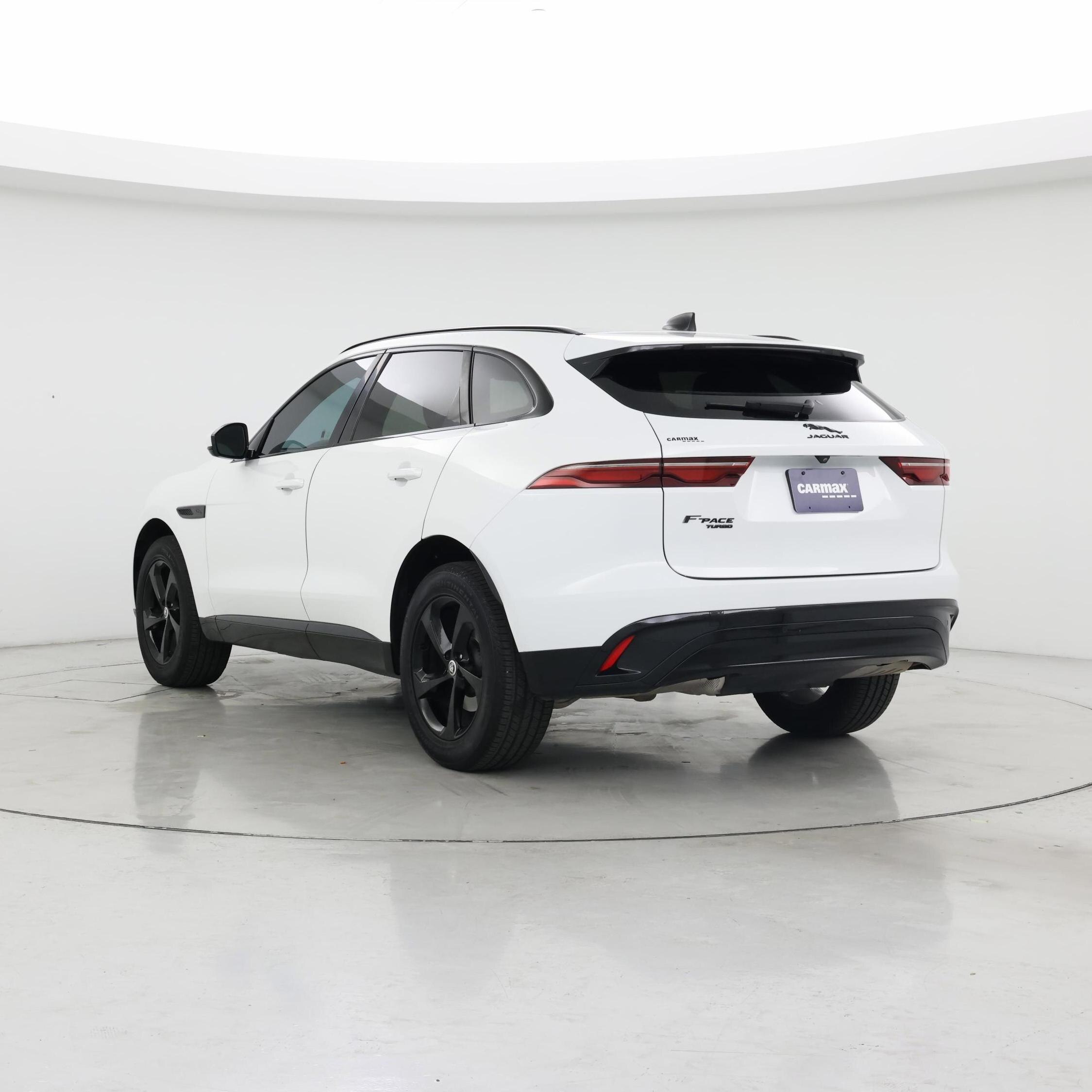 Thumbnail: 2023 Jaguar F-Pace - 2