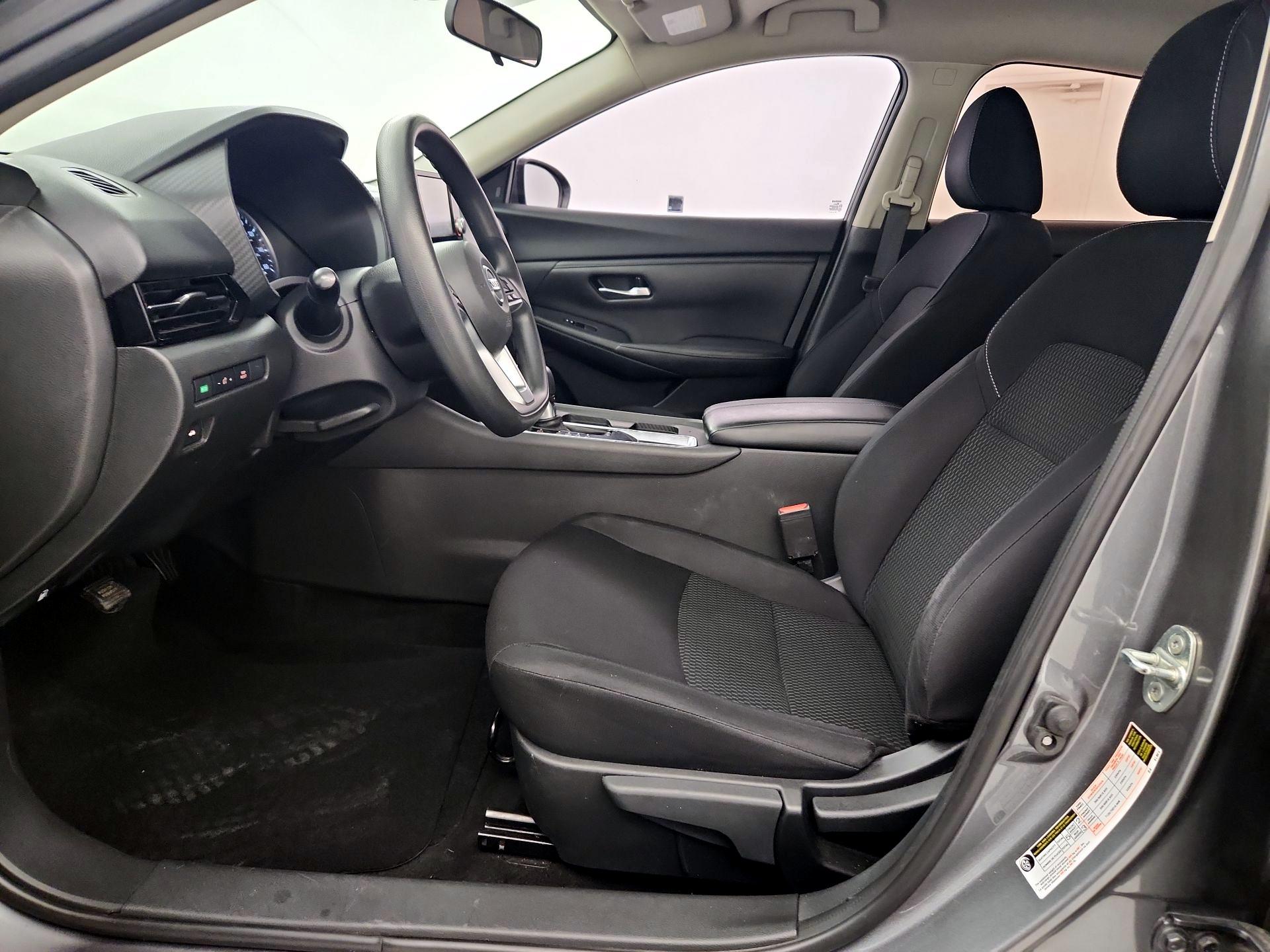 Thumbnail: 2020 Nissan Sentra - 11