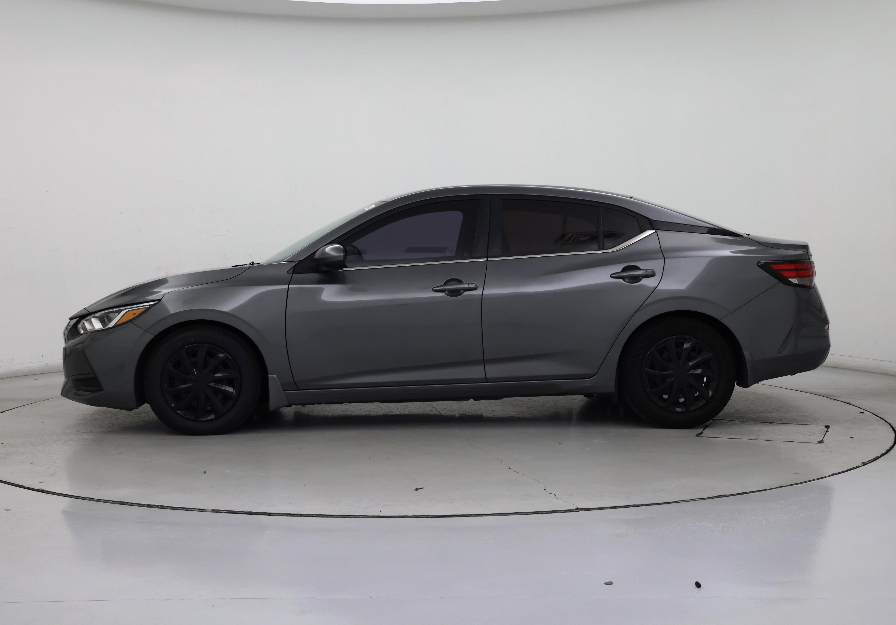 Thumbnail: 2020 Nissan Sentra - 3