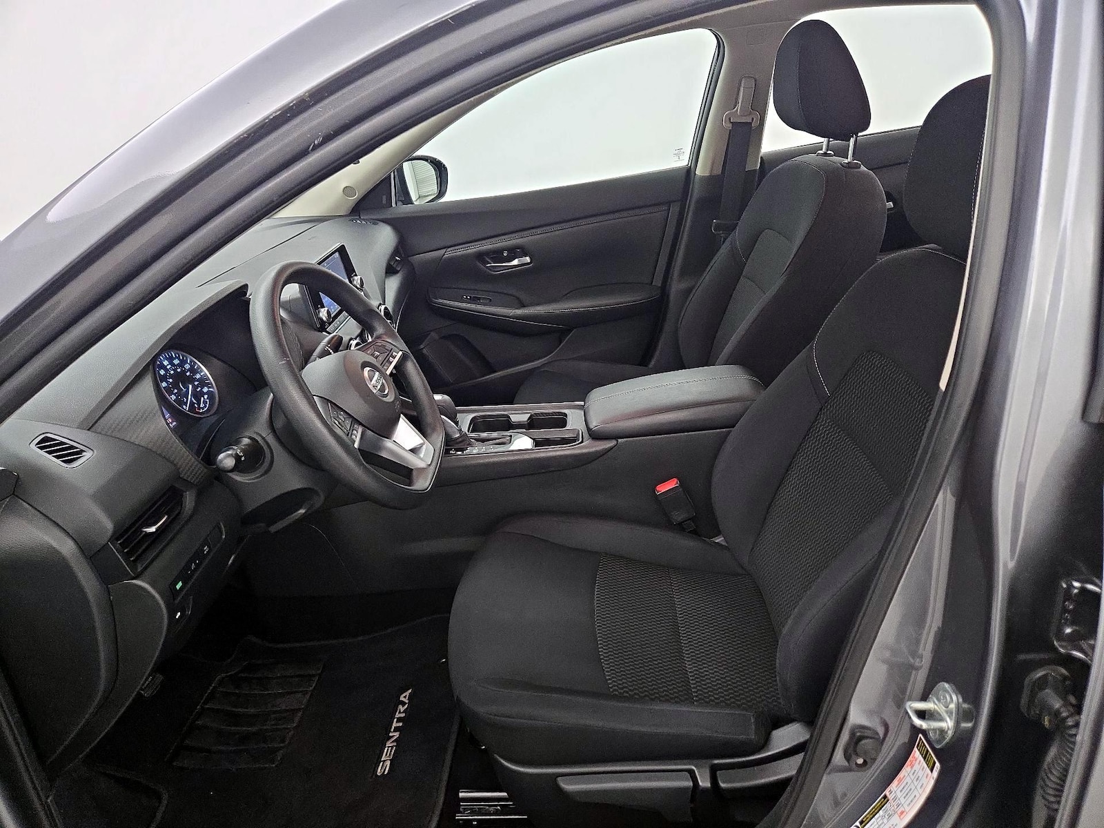 2022 Nissan Sentra S - Photo 12