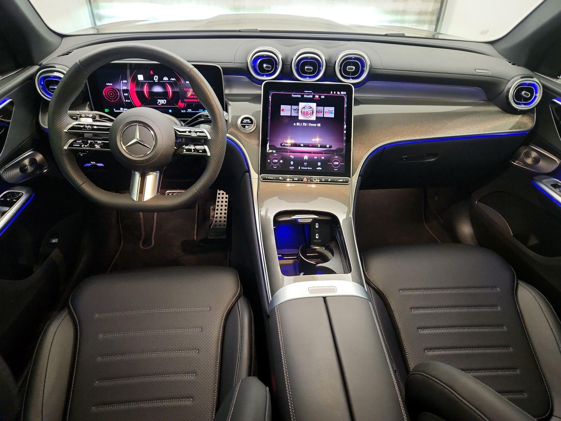 Thumbnail: 2026 Mercedes-Benz GLC - 9