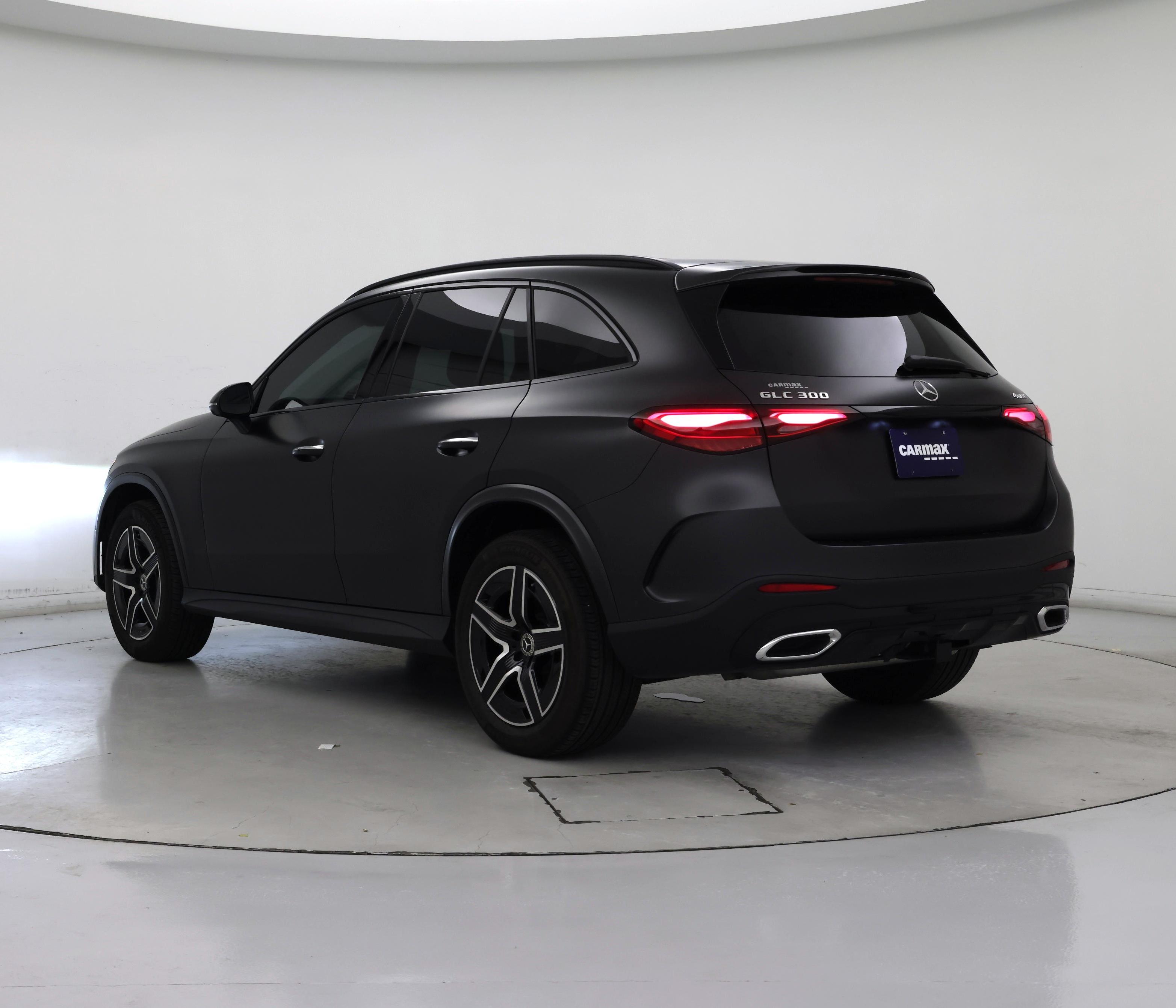 Thumbnail: 2026 Mercedes-Benz GLC - 2