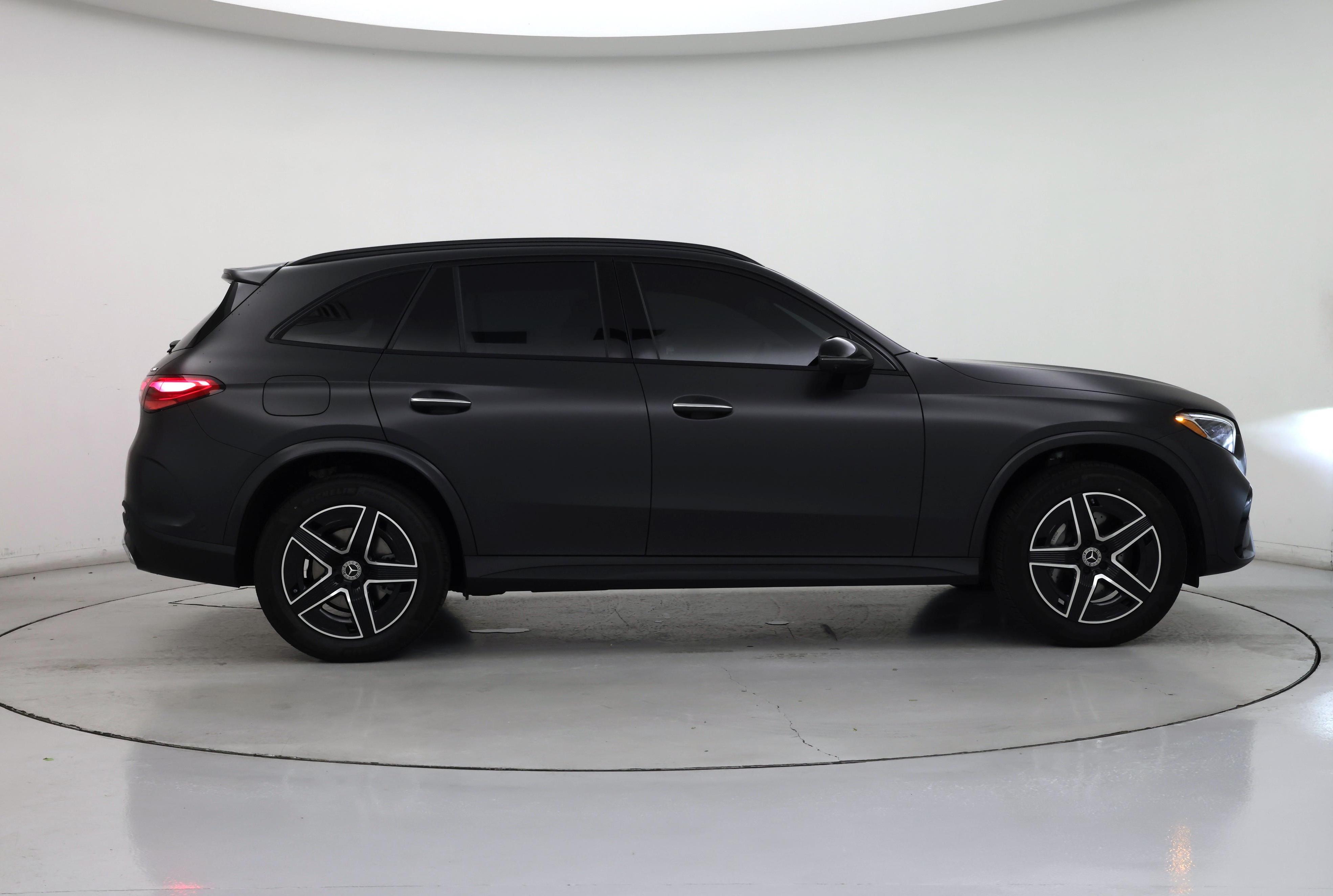 Thumbnail: 2026 Mercedes-Benz GLC - 7