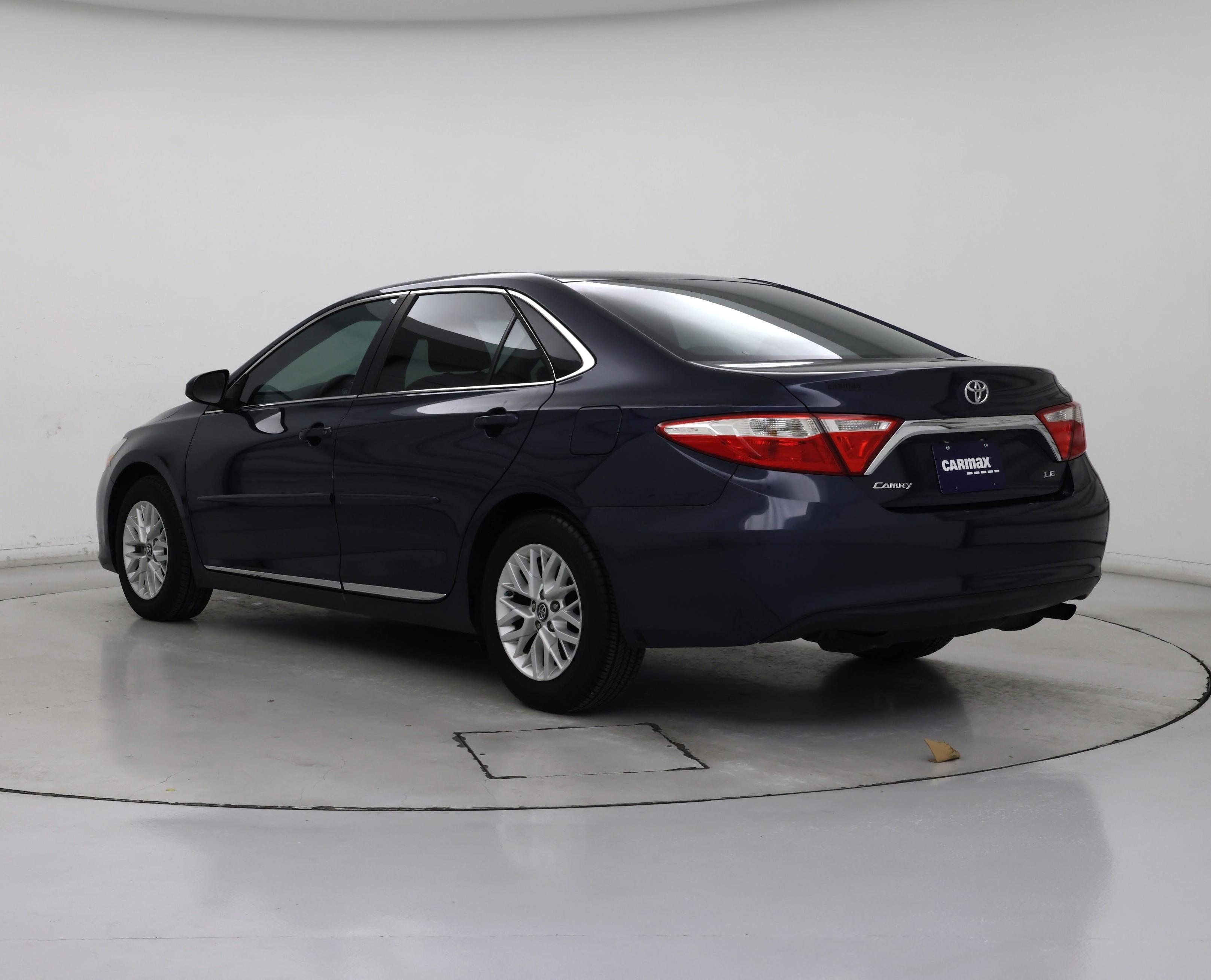 Thumbnail: 2016 Toyota Camry - 2